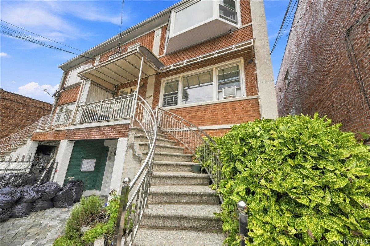 Single Family E 233rd Street Bronx, NY 10466, MLS-1043298-28