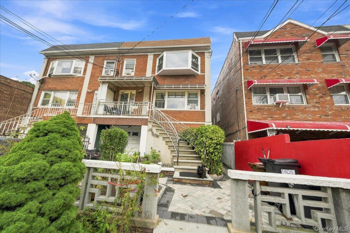 Single Family E 233rd Street  Bronx, NY 10466, MLS-1043298-30