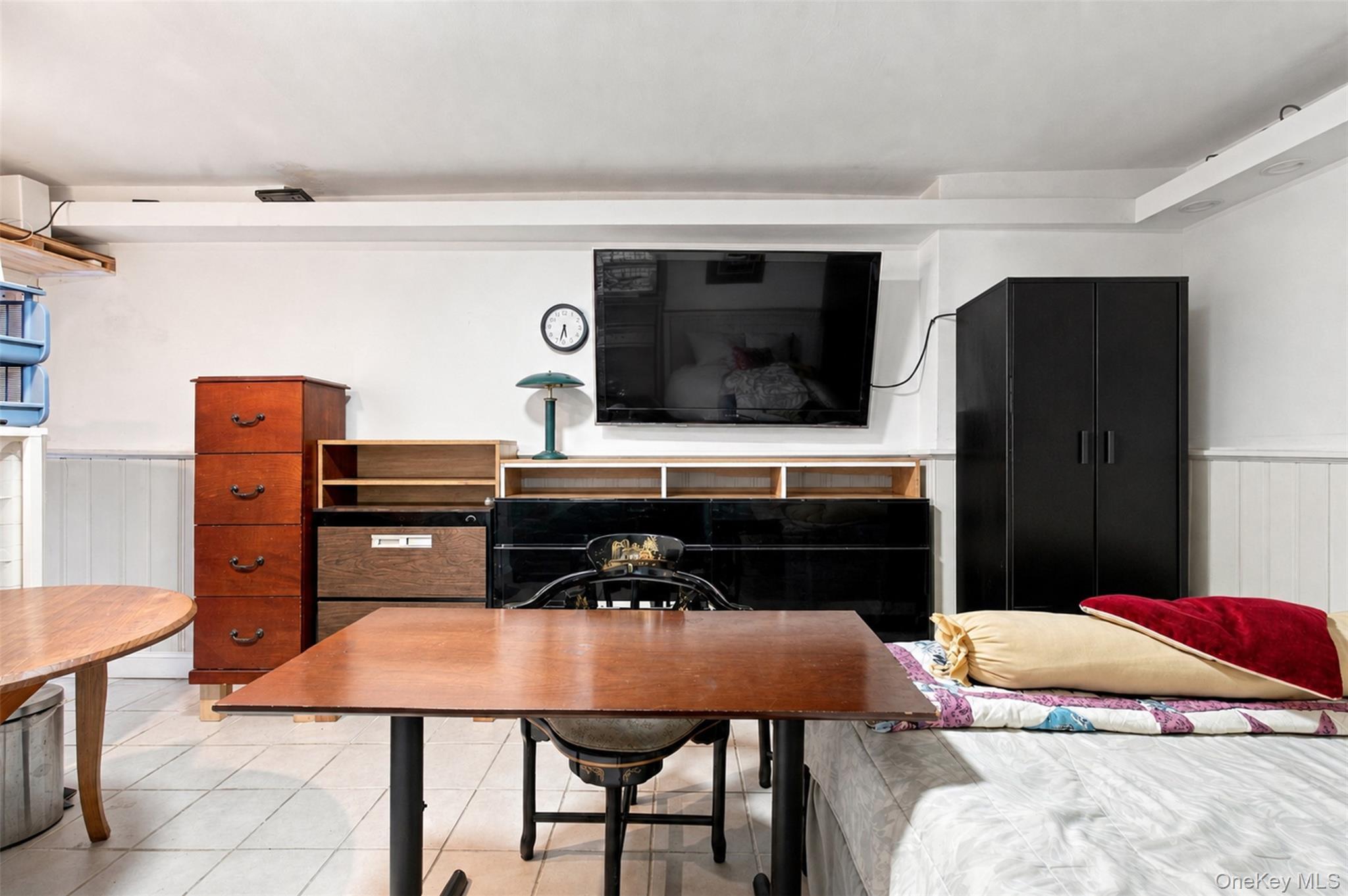 Single Family Laconia Avenue  Bronx, NY 10469, MLS-1043313-26