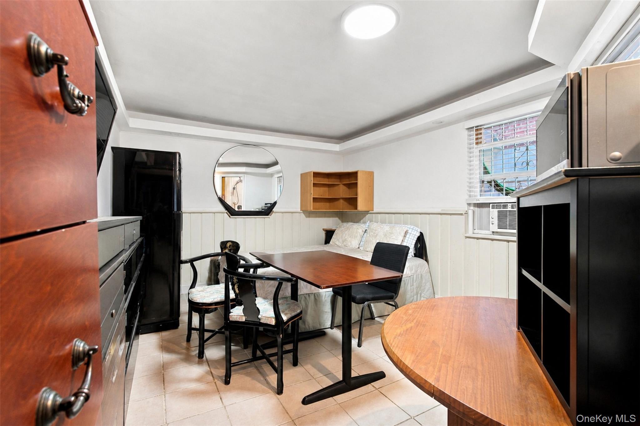 Single Family Laconia Avenue  Bronx, NY 10469, MLS-1043313-27