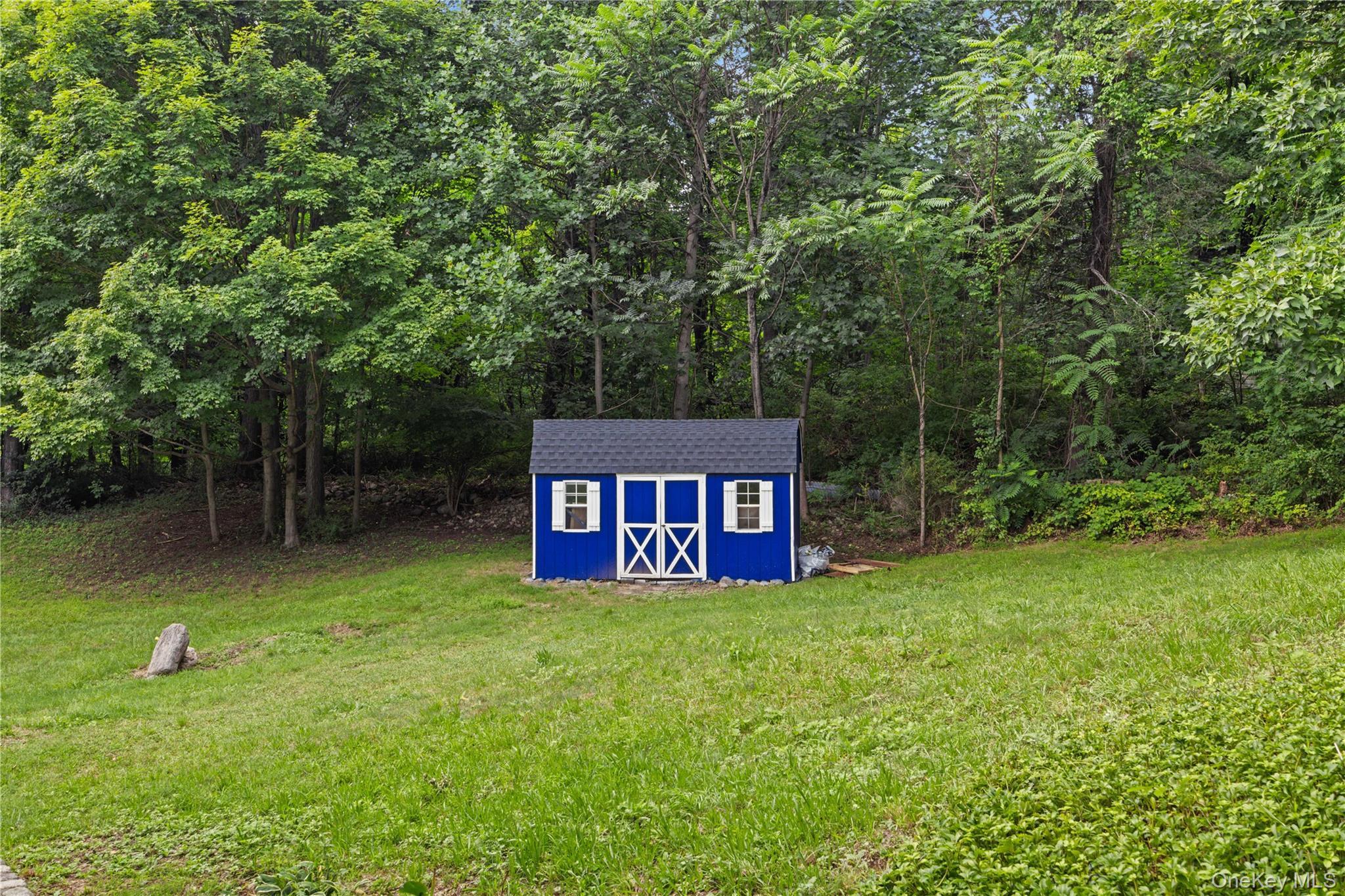 Single Family Babbling Brook Lane Putnam County, NY 10516, MLS-1043322-45
