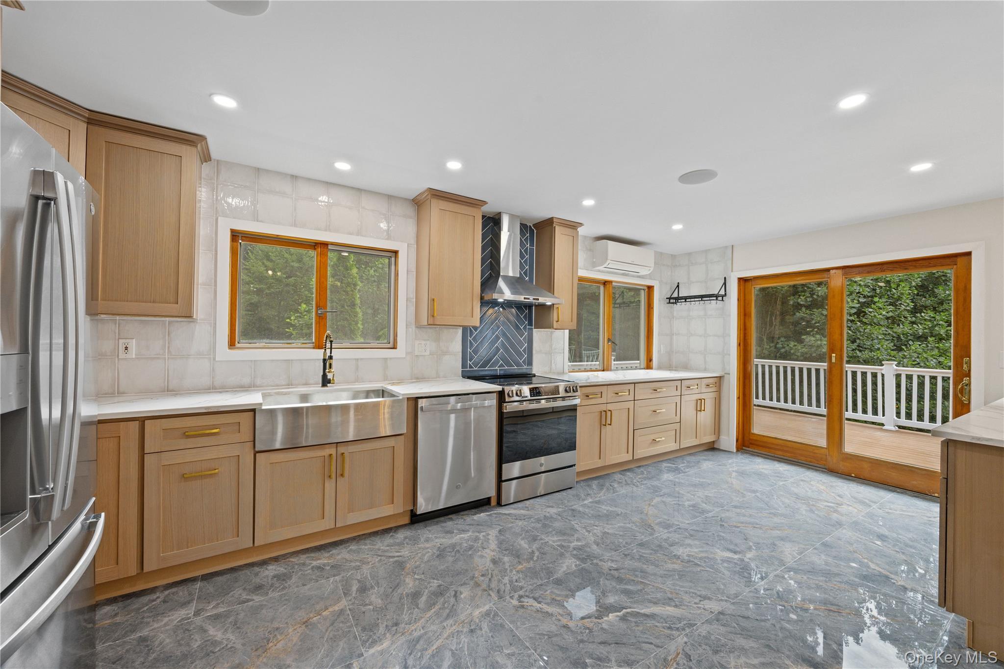 Single Family Babbling Brook Lane Putnam County, NY 10516, MLS-1043322-9