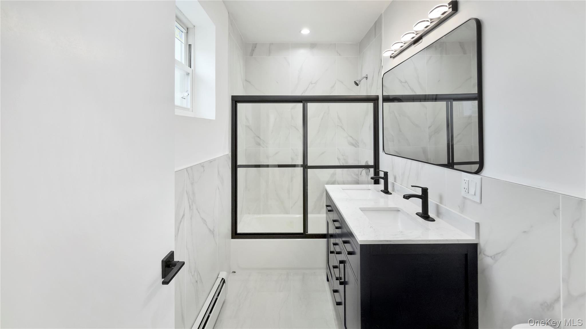 Single Family E 93rd Street  Brooklyn, NY 11236, MLS-1043323-13