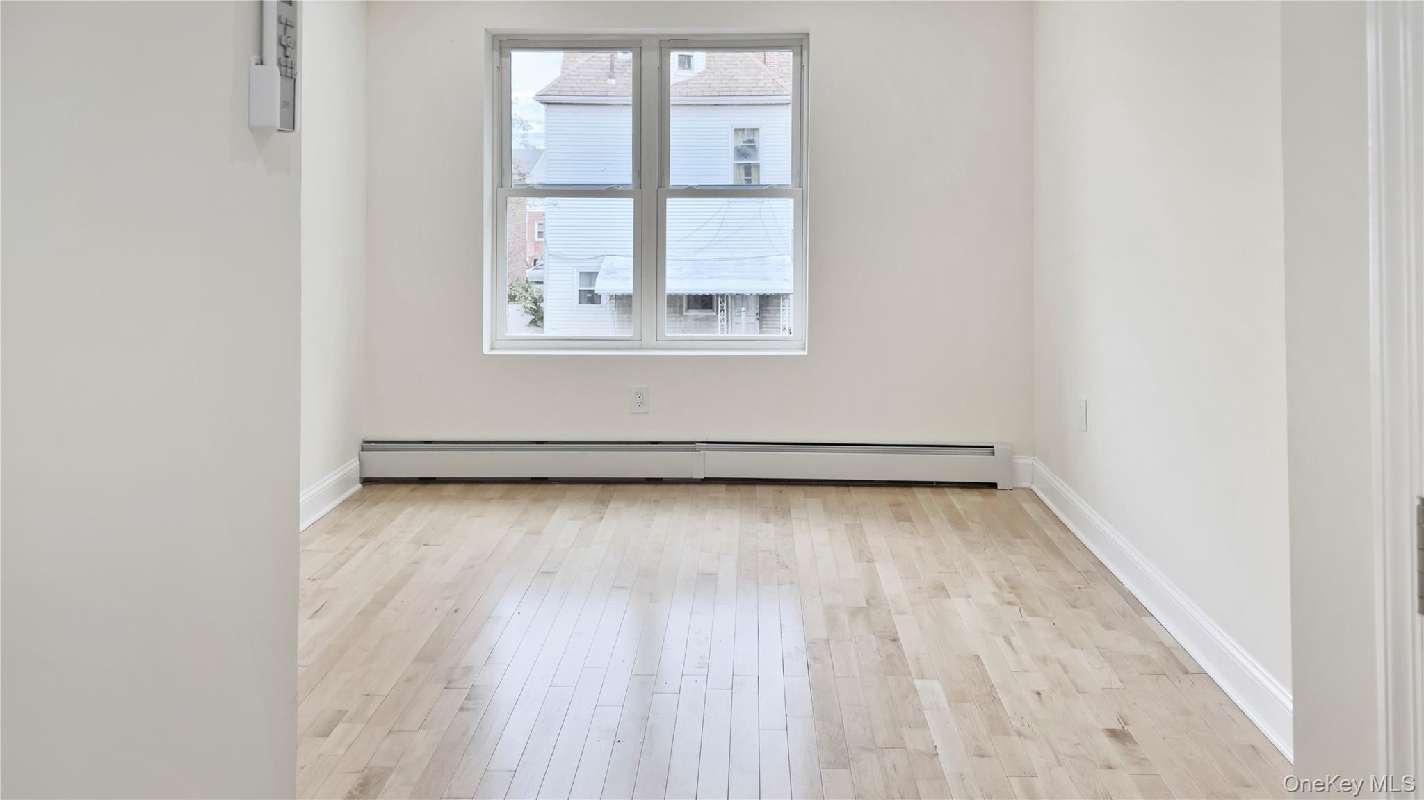 Single Family E 93rd Street  Brooklyn, NY 11236, MLS-1043323-30