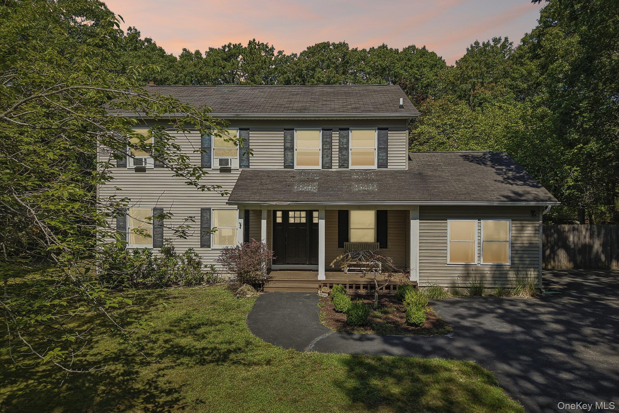 Single Family Wooded Lane Suffolk County, NY 11946, MLS-1043324-42