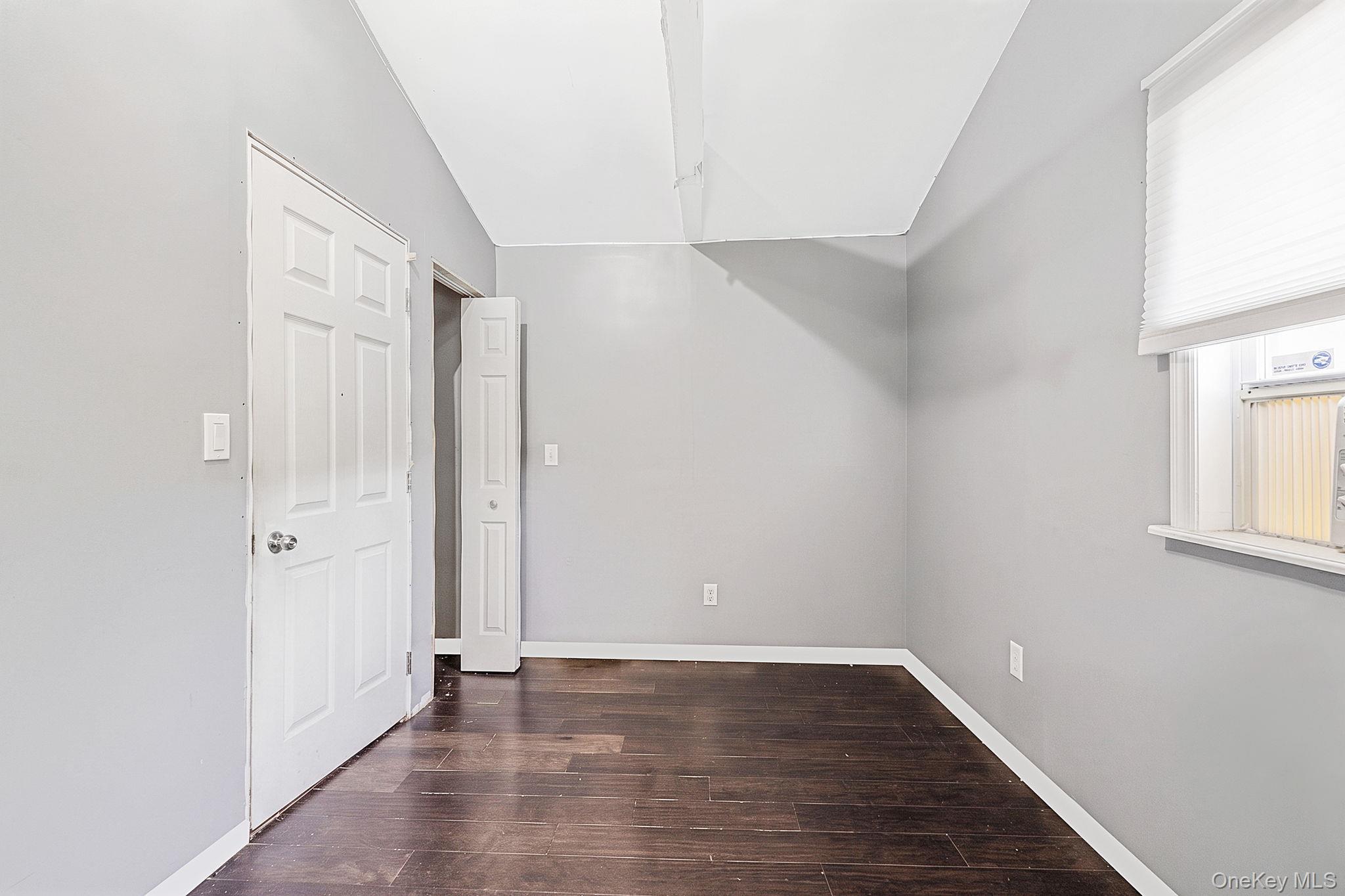 Single Family Ashland Street  Suffolk County, NY 11766, MLS-1043338-25