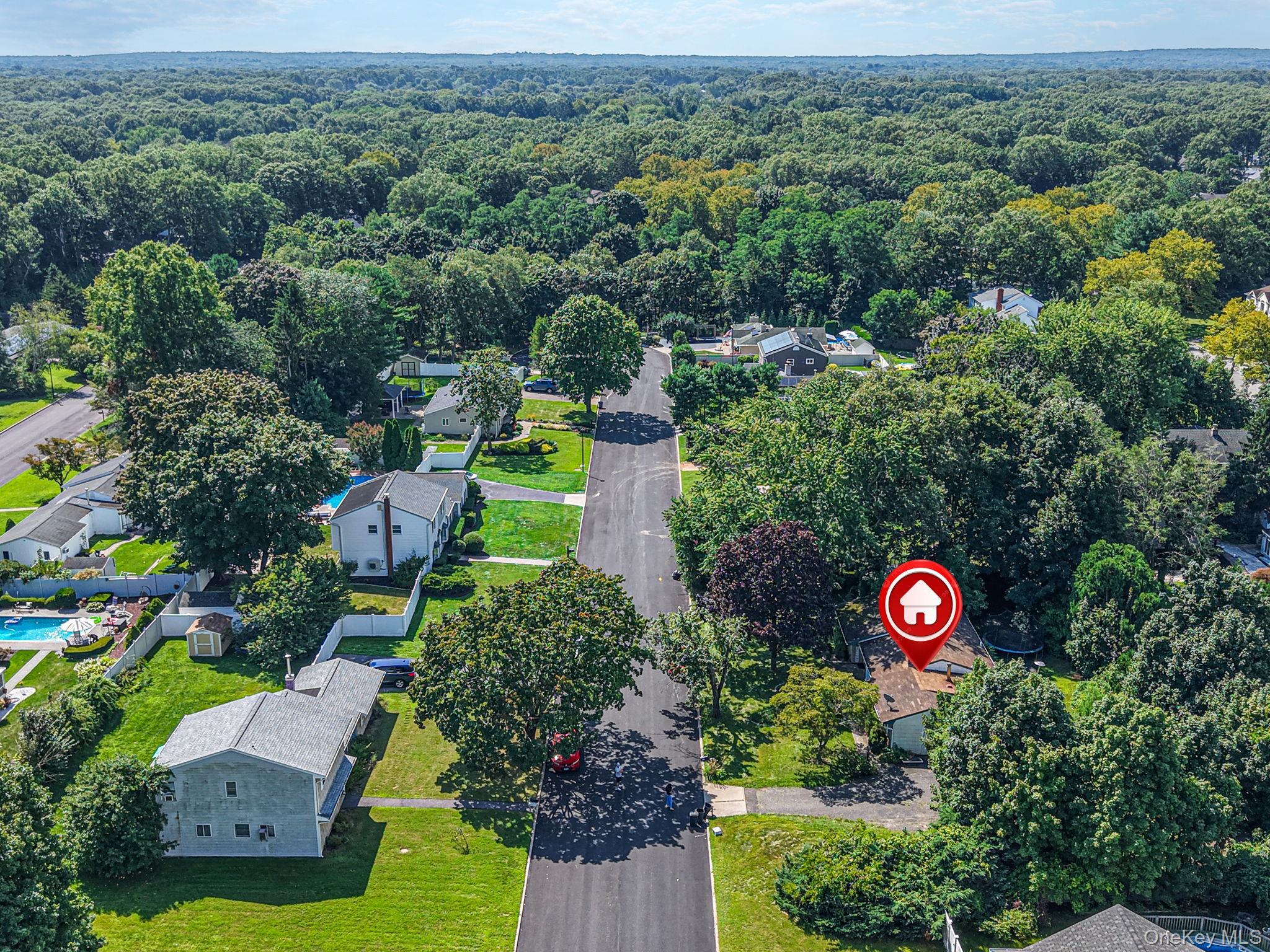 Single Family Ashland Street  Suffolk County, NY 11766, MLS-1043338-5