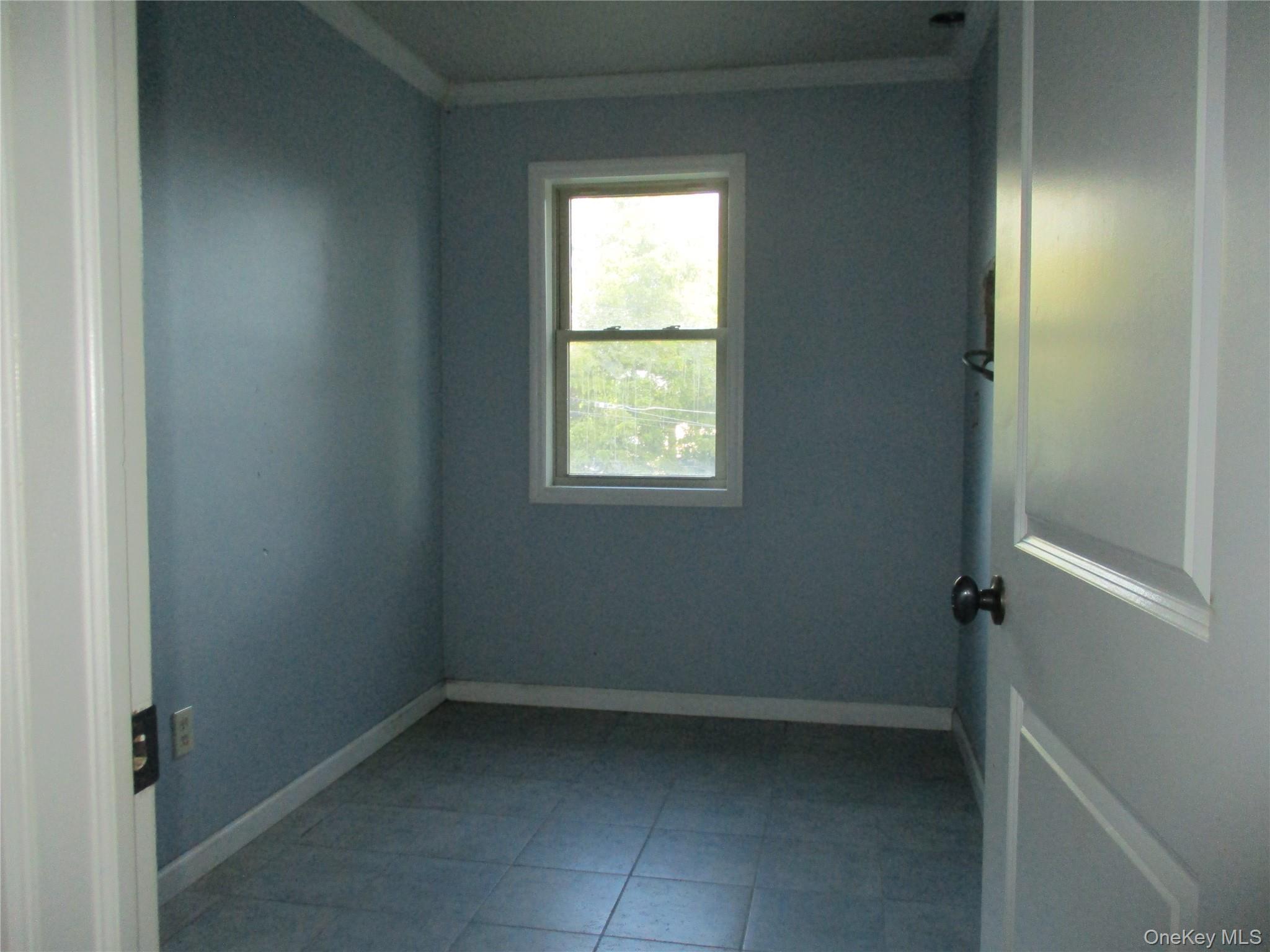 Single Family Fairview Avenue Orange County, NY 12586, MLS-1043339-10
