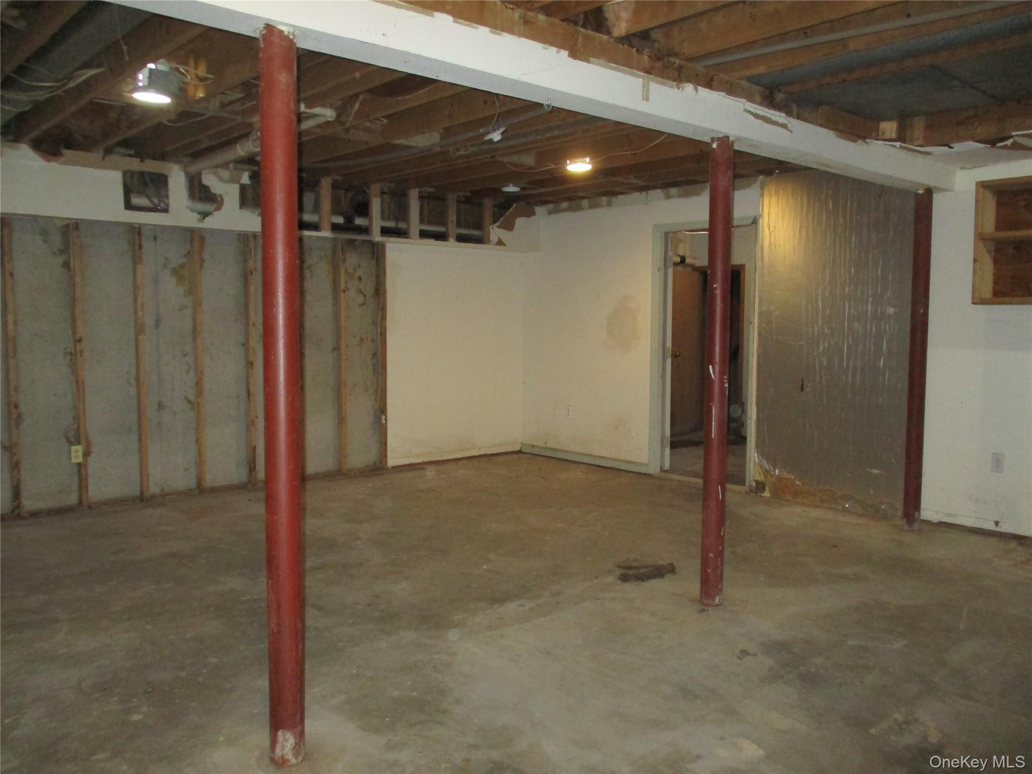 Single Family Fairview Avenue Orange County, NY 12586, MLS-1043339-16