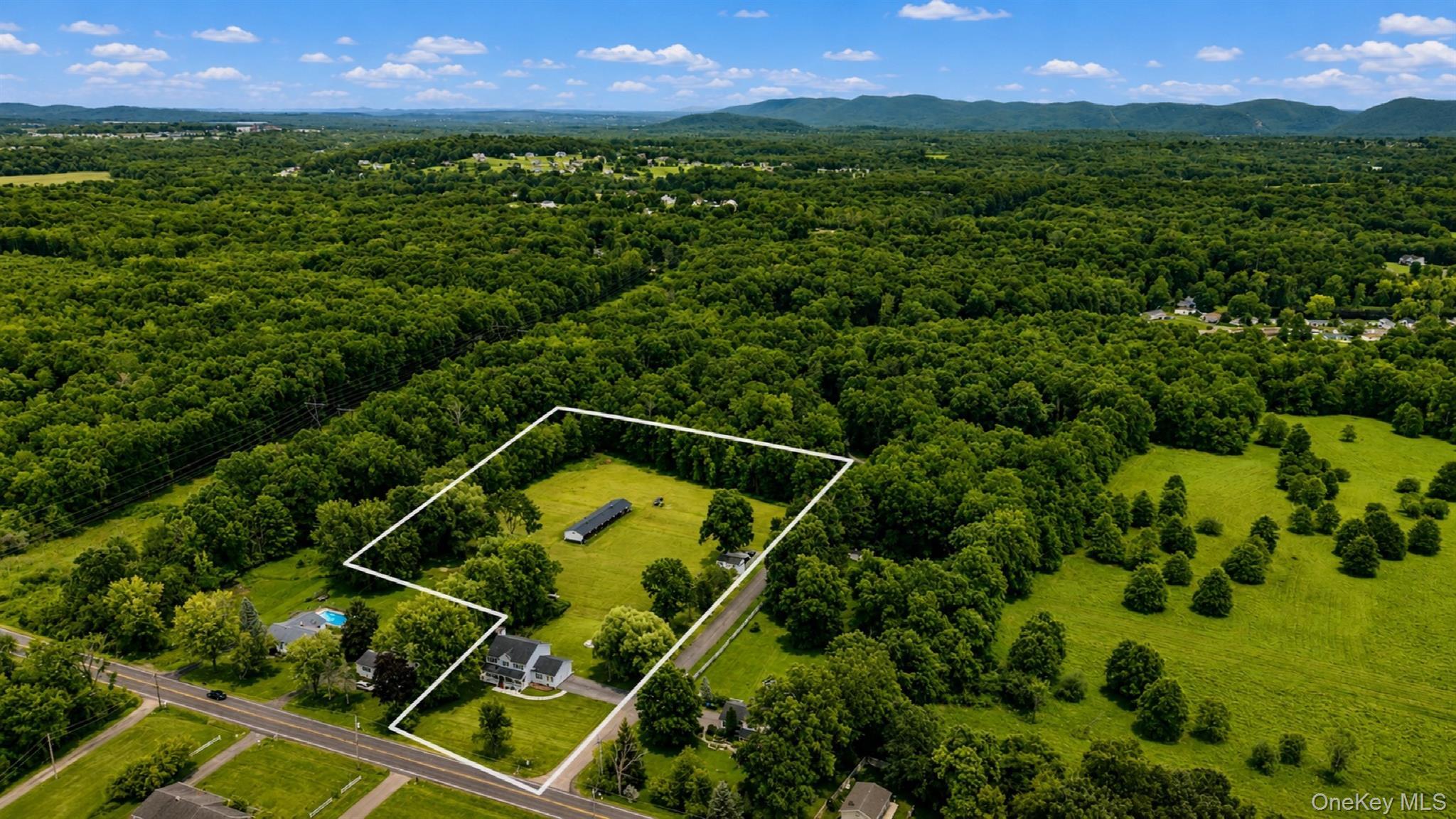 Single Family Sean Court Orange County, NY 12575, MLS-1043349-5