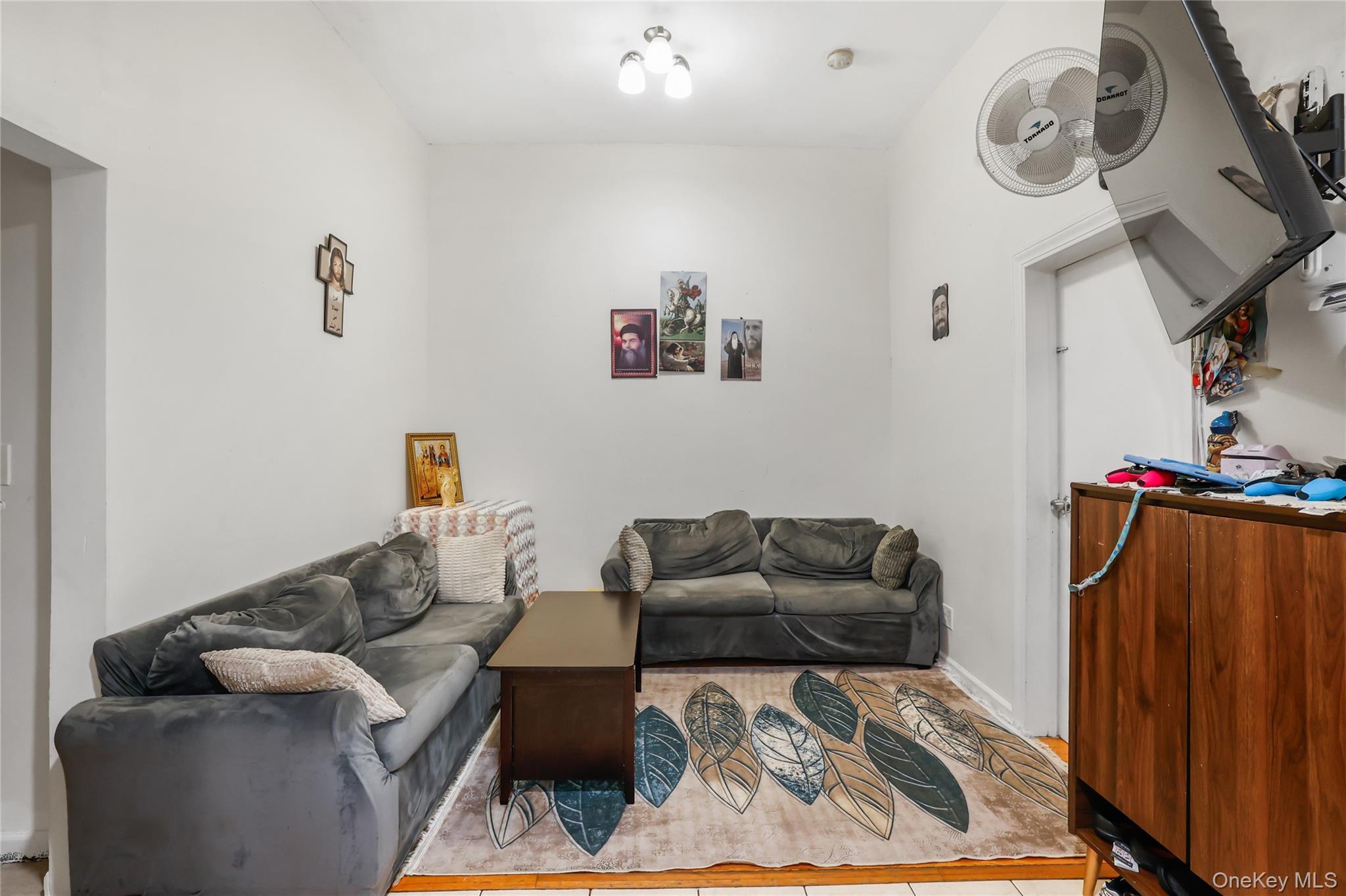 Single Family 68th Road  Queens, NY 11385, MLS-1043355-13