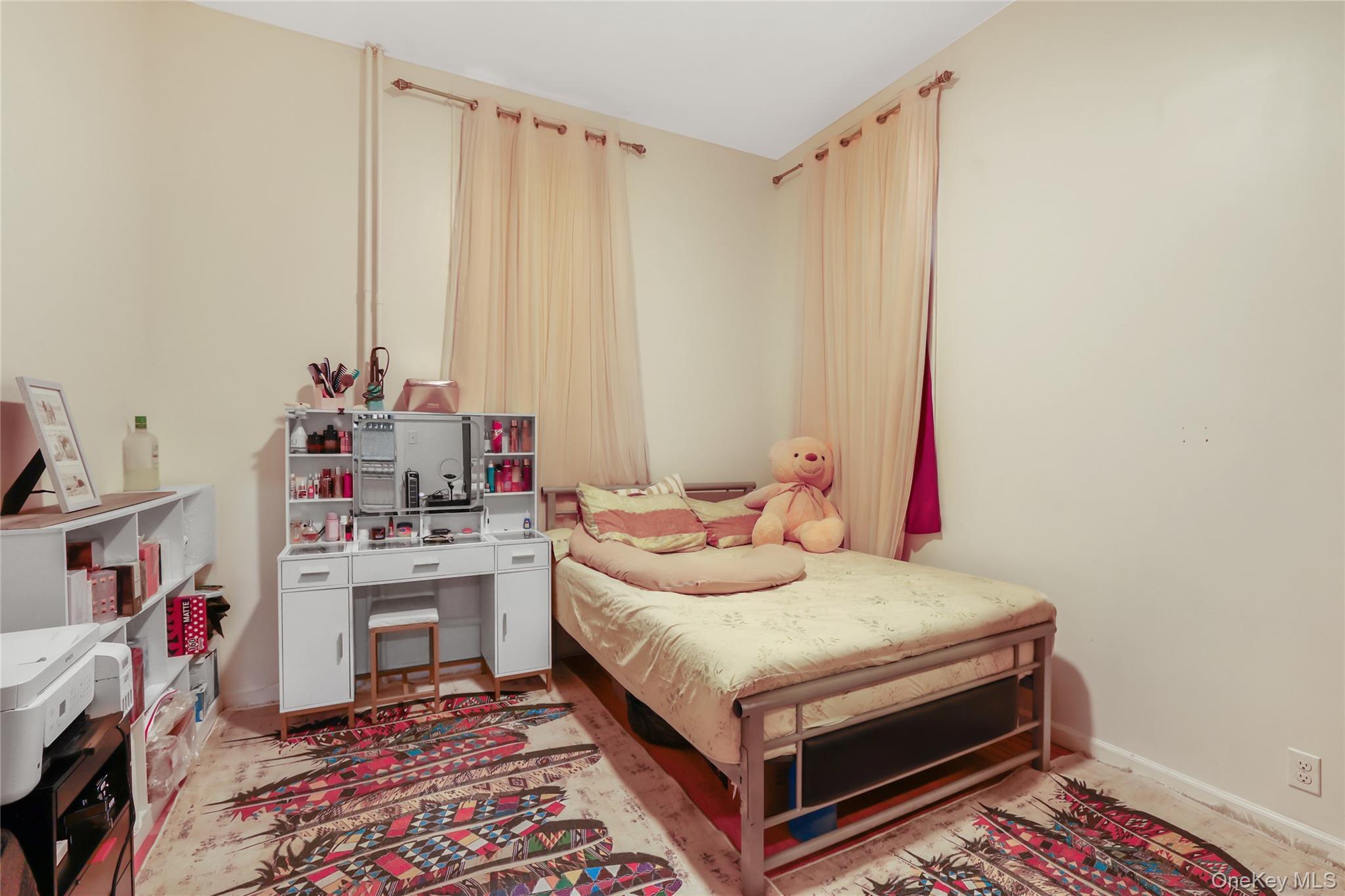Single Family 68th Road  Queens, NY 11385, MLS-1043355-15