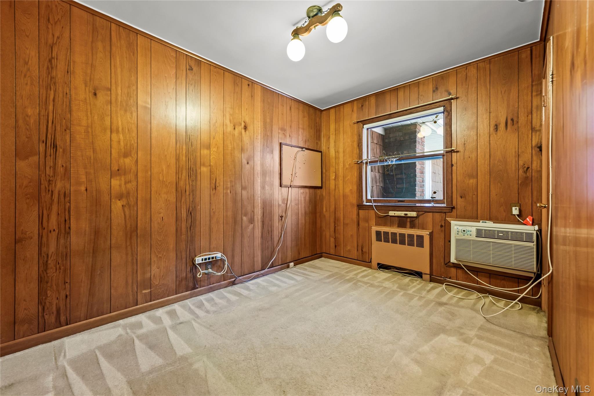 Single Family Sycamore Road  Nassau County, NY 11581, MLS-1043362-14