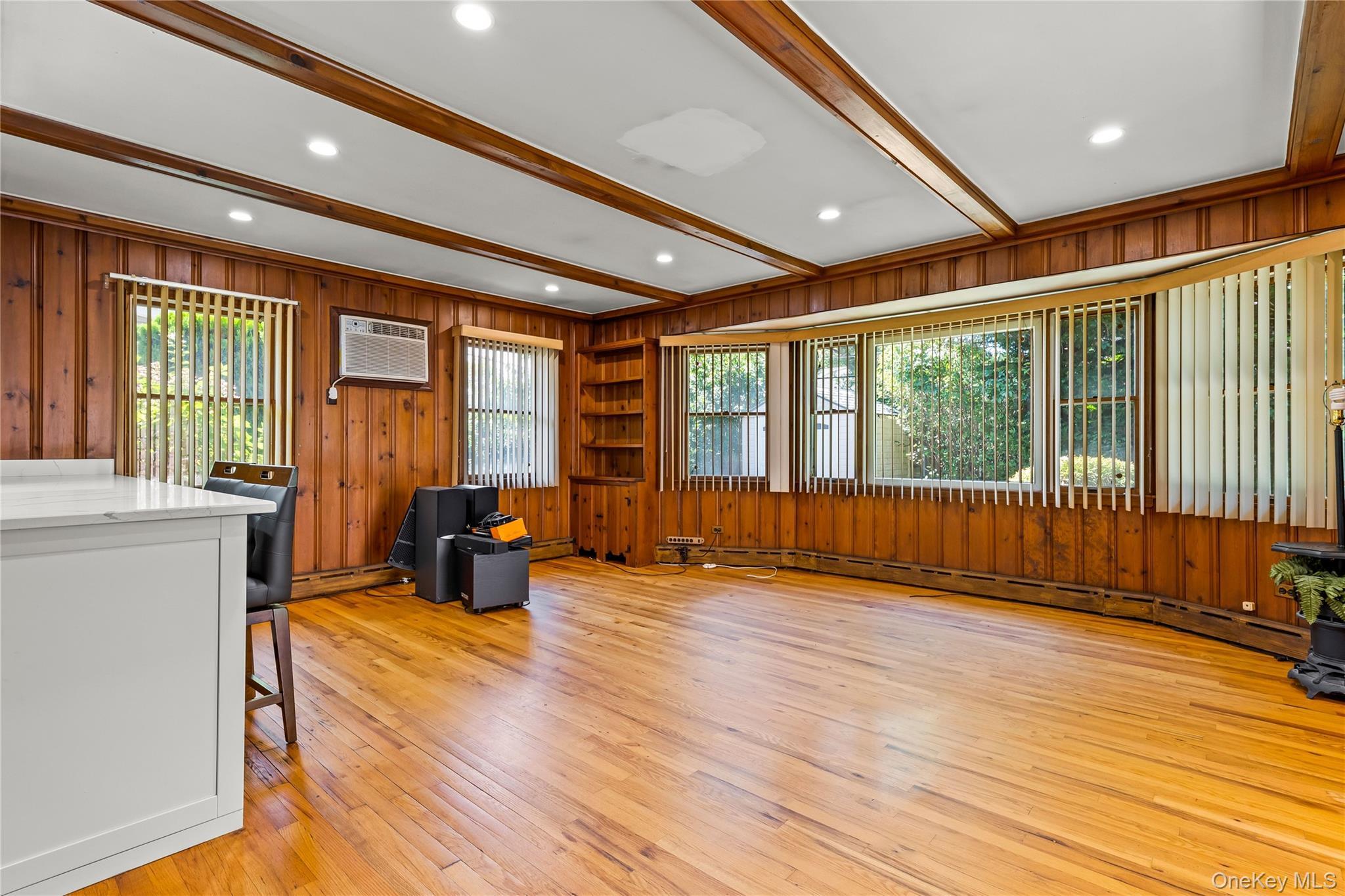 Single Family Sycamore Road  Nassau County, NY 11581, MLS-1043362-41