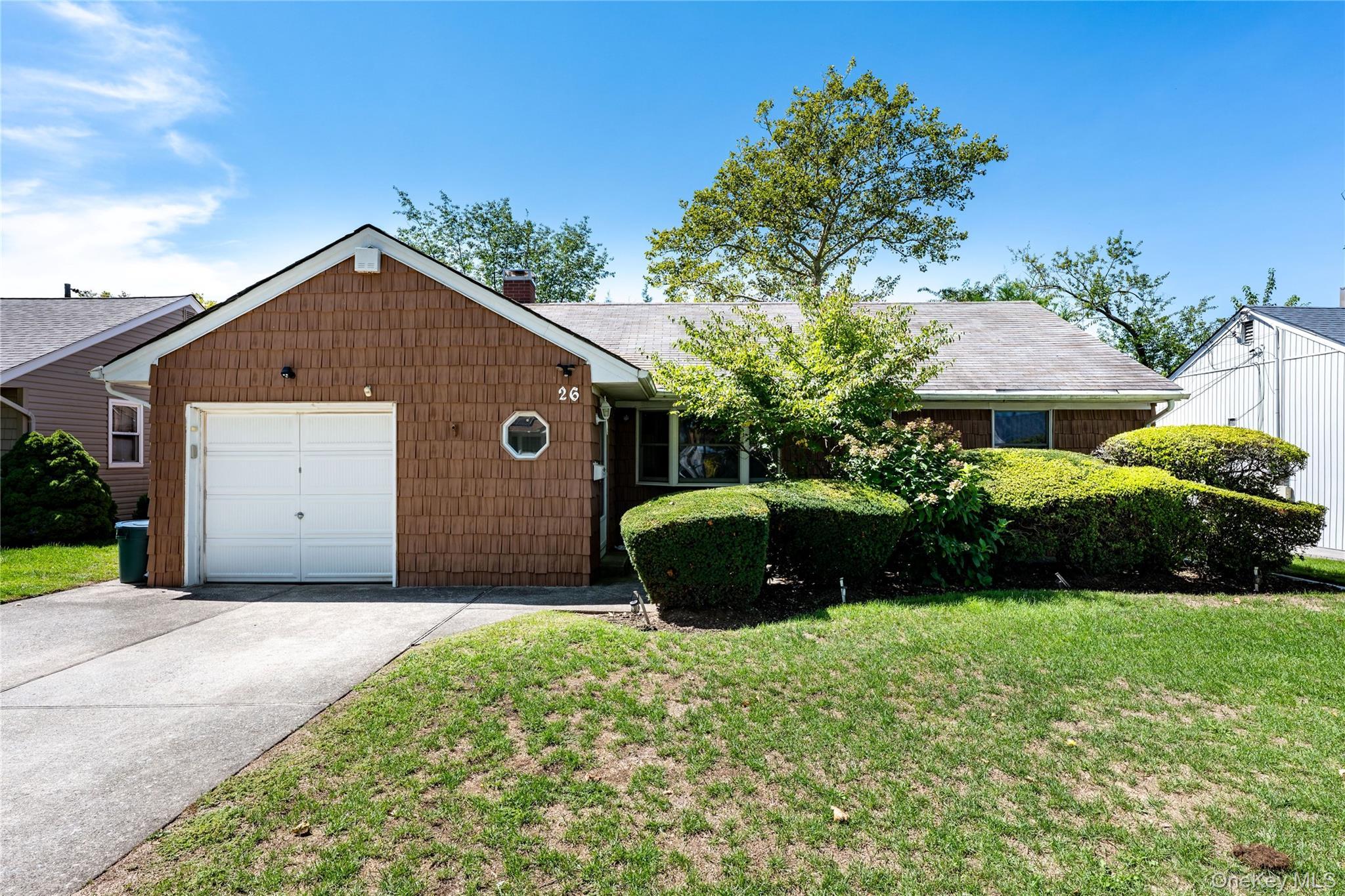 Single Family Sycamore Road  Nassau County, NY 11581, MLS-1043362-44