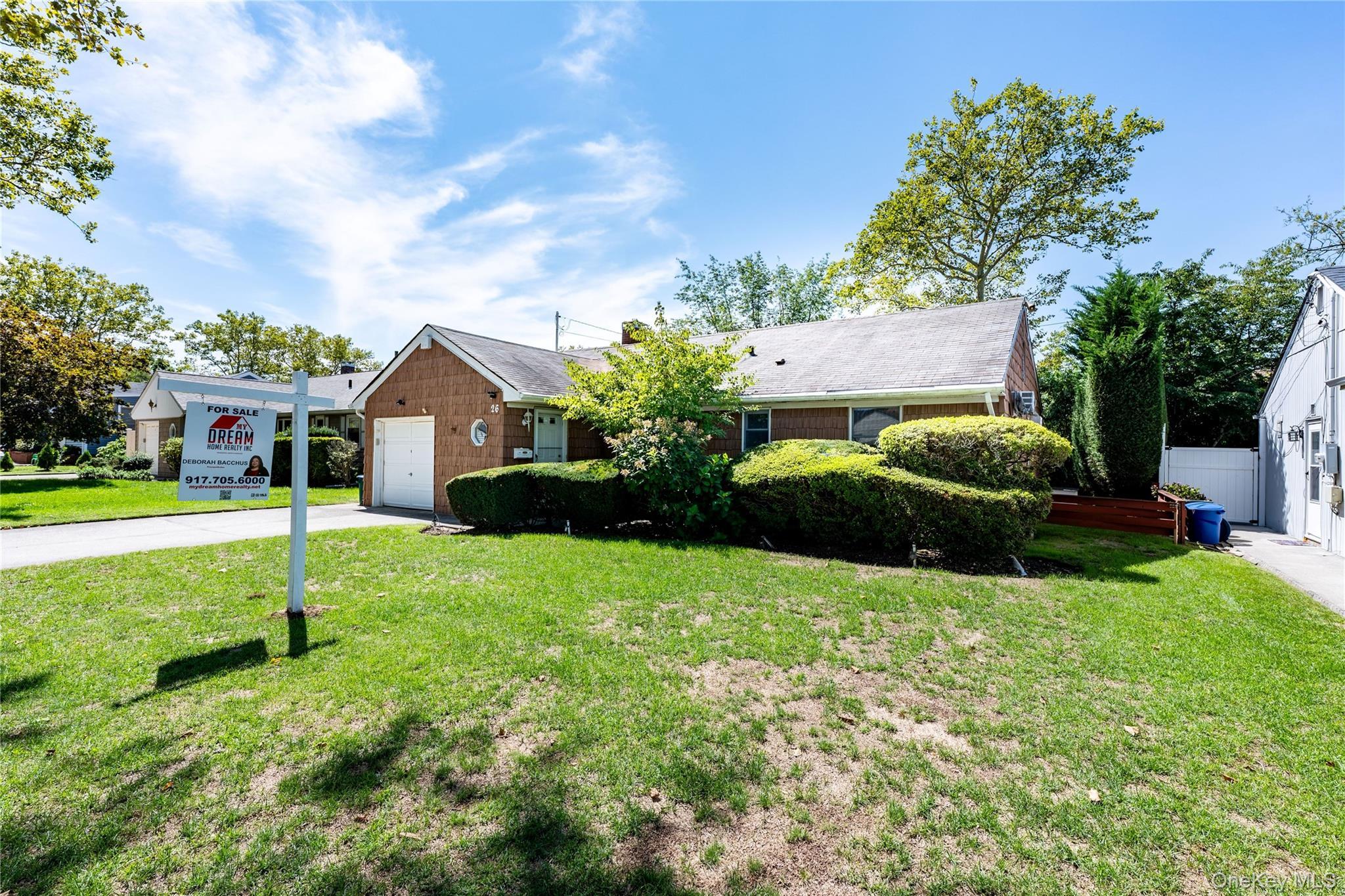 Single Family Sycamore Road  Nassau County, NY 11581, MLS-1043362-46