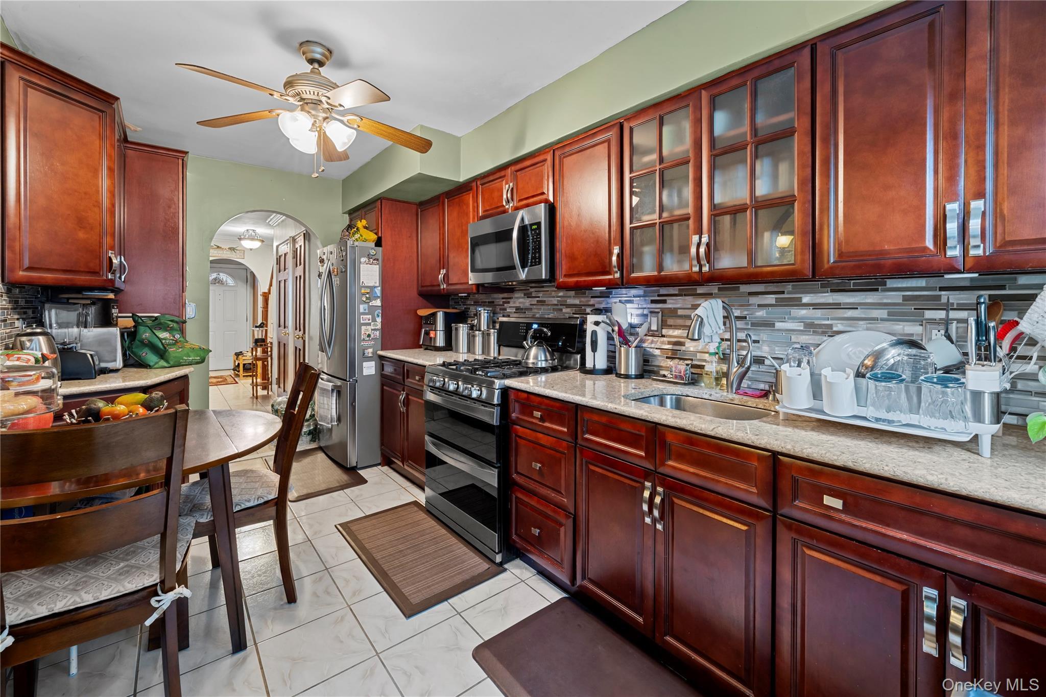 Single Family E 223rd Street Bronx, NY 10466, MLS-1043364-6