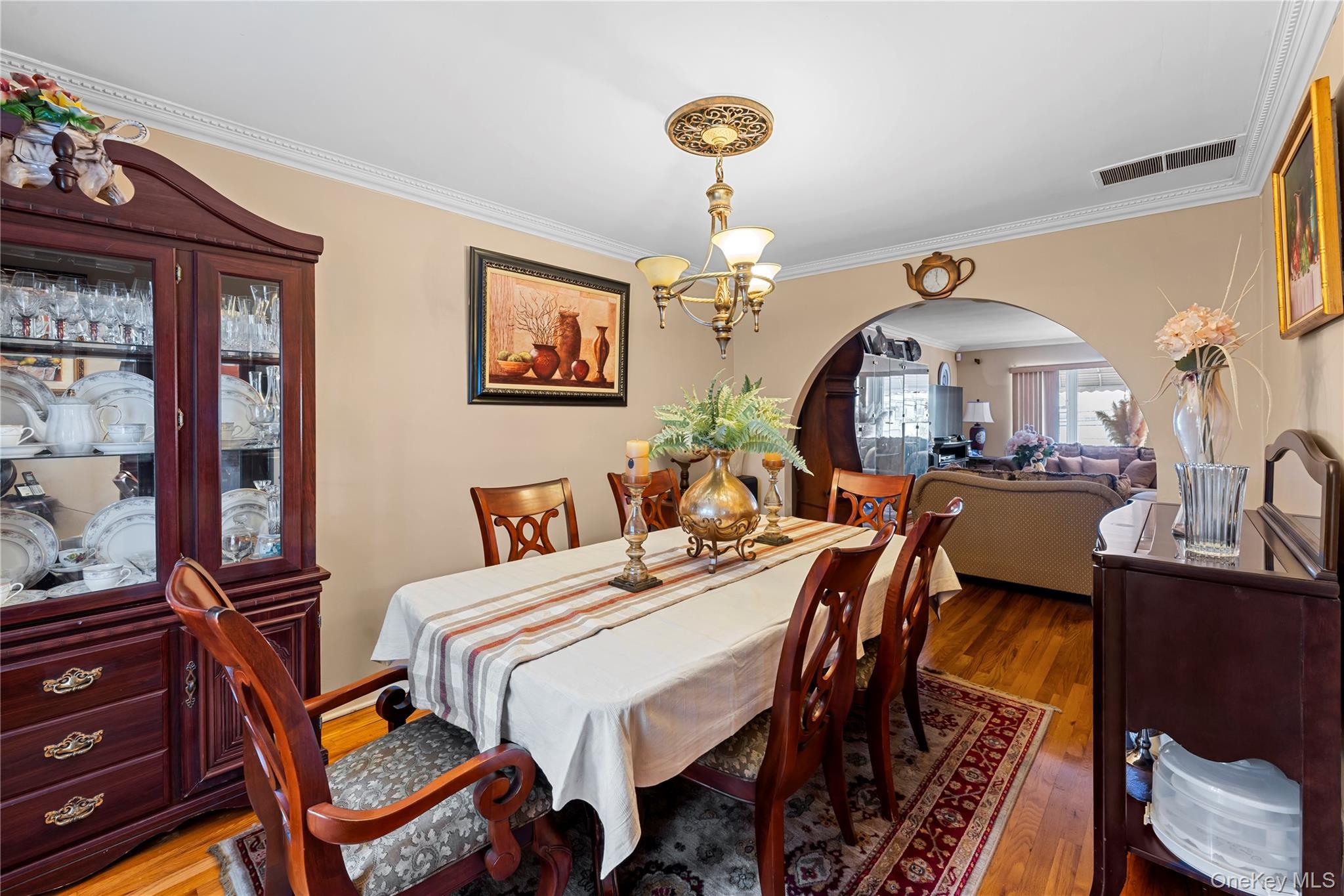 Single Family E 223rd Street Bronx, NY 10466, MLS-1043364-9