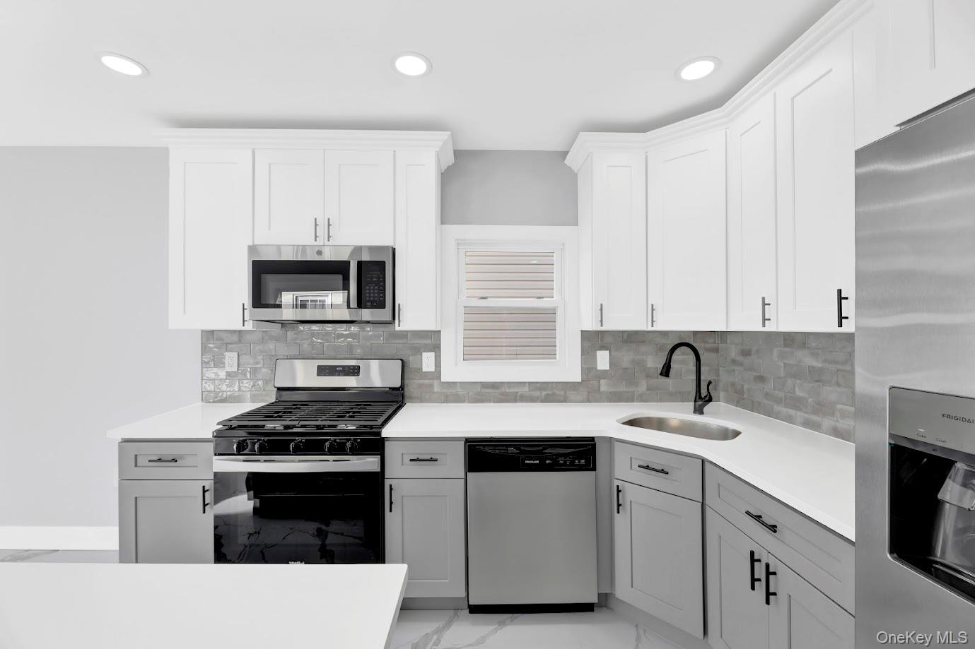 Single Family 221st Street  Queens, NY 11429, MLS-1043386-10