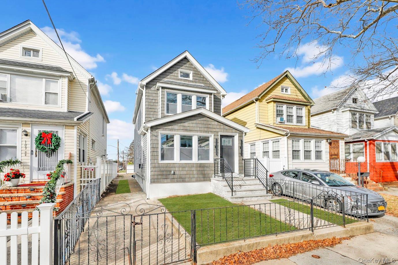 Single Family 221st Street  Queens, NY 11429, MLS-1043386-25