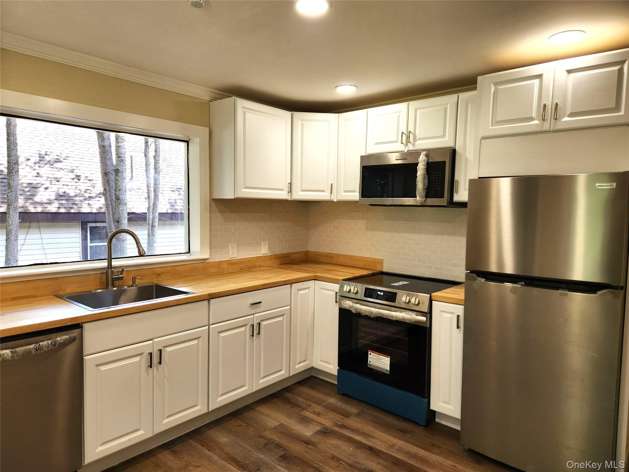 Single Family Sgt Andrew Brucher Road Sullivan County, NY 12778, MLS-1043392-13