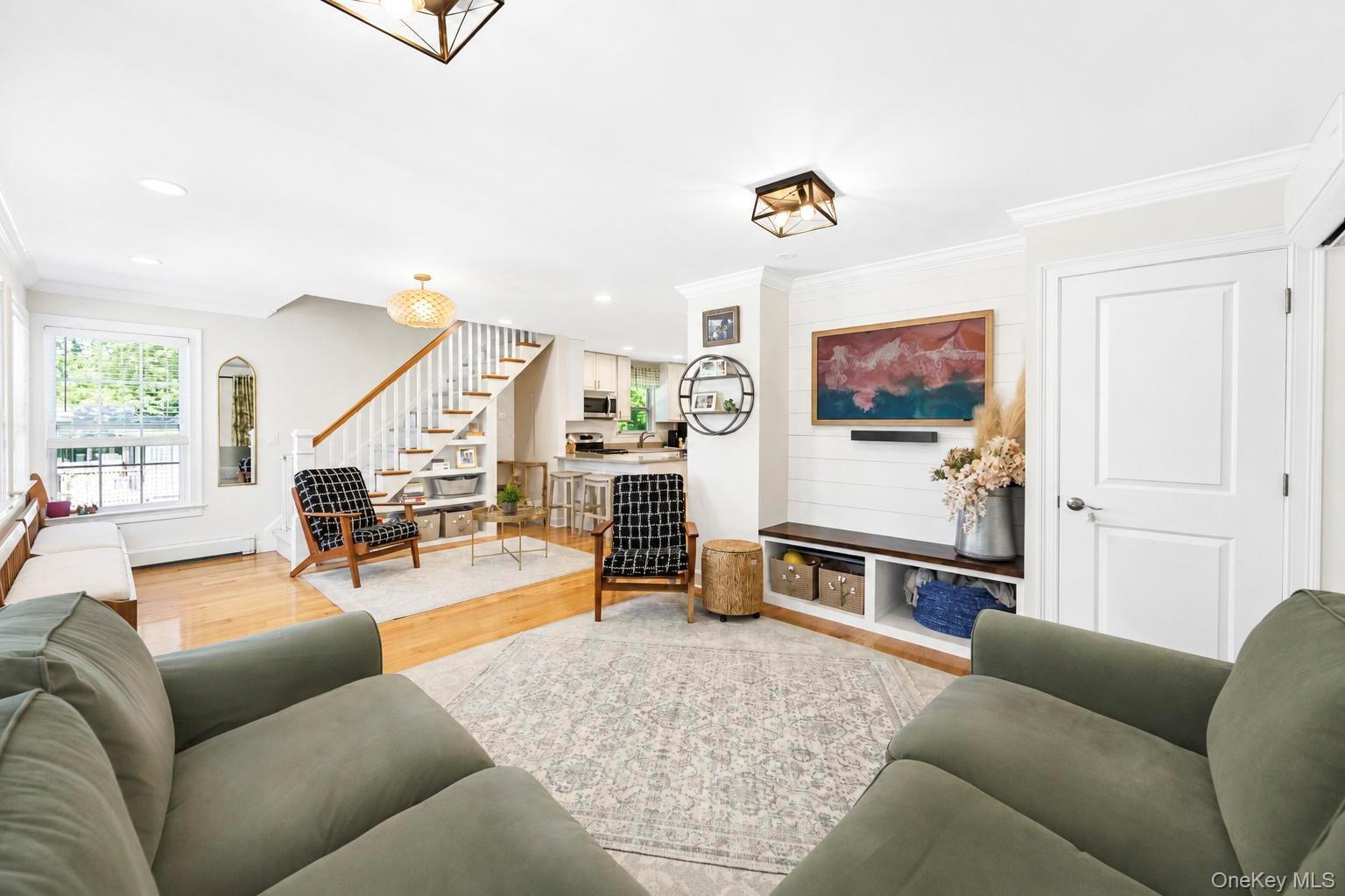 Single Family Canary Road Suffolk County, NY 11778, MLS-1043416-12