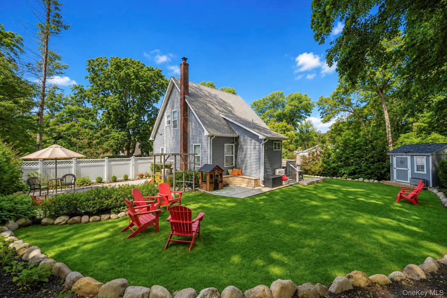 Single Family Canary Road Suffolk County, NY 11778, MLS-1043416-7