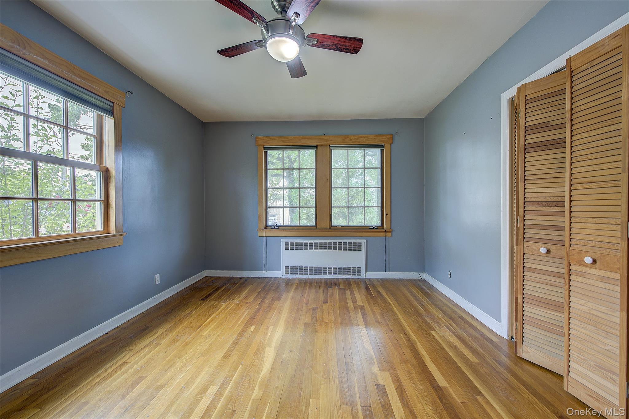 Single Family 210th Place Queens, NY 11360, MLS-1043442-16