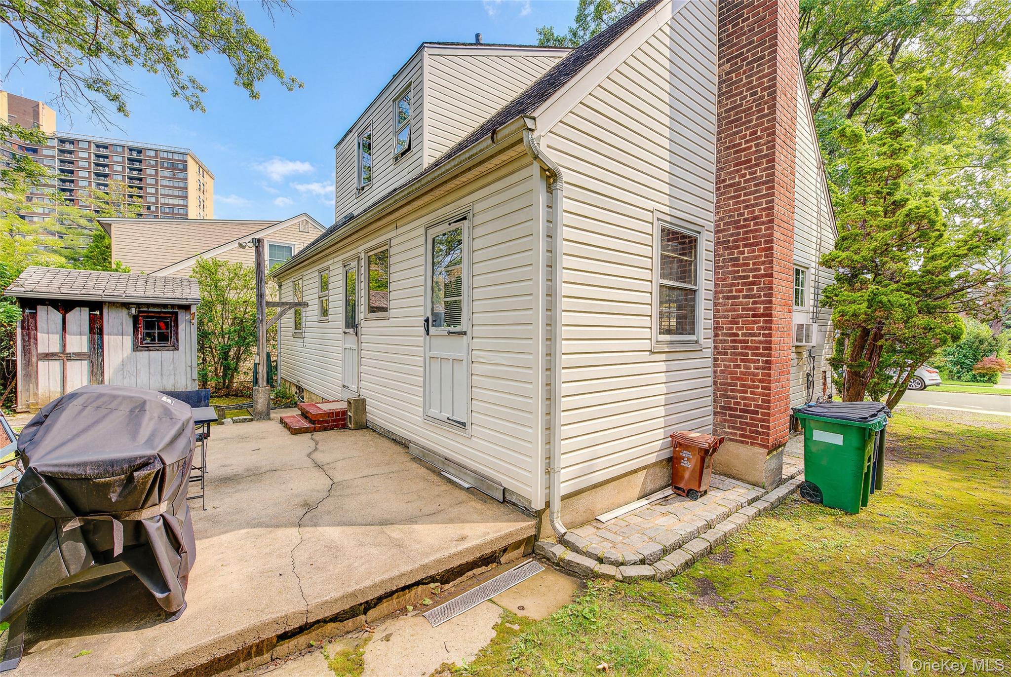 Single Family 210th Place Queens, NY 11360, MLS-1043442-36