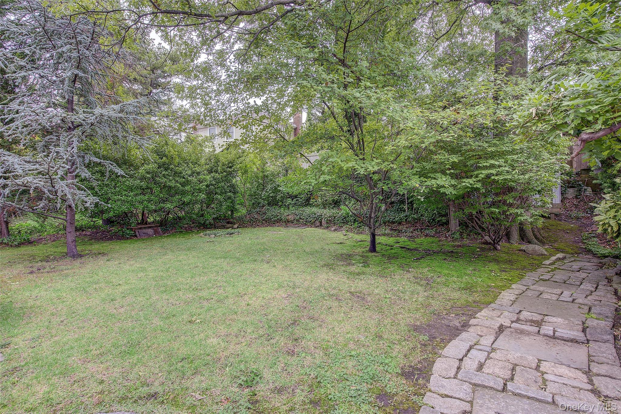 Single Family 210th Place Queens, NY 11360, MLS-1043442-39
