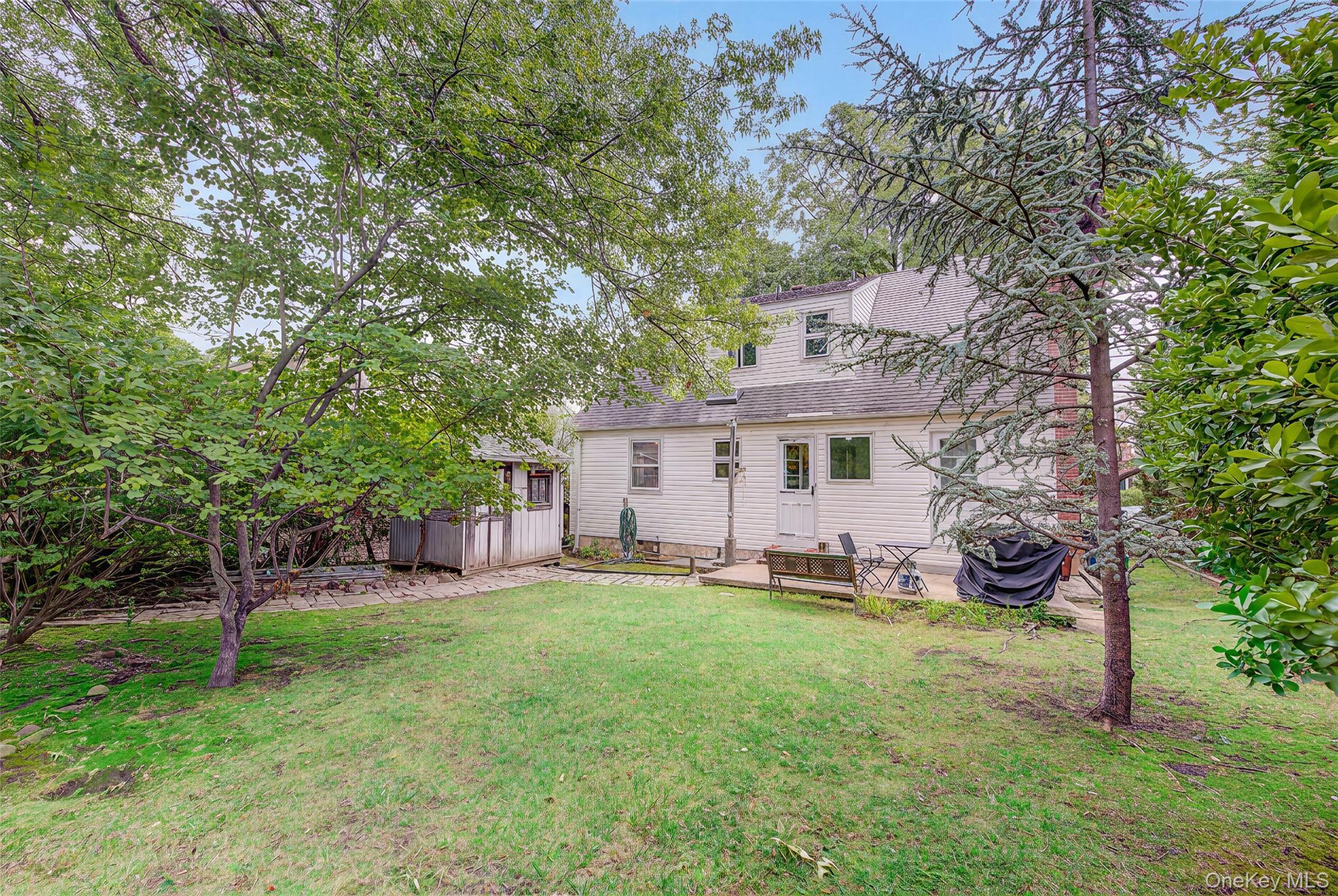 Single Family 210th Place Queens, NY 11360, MLS-1043442-41