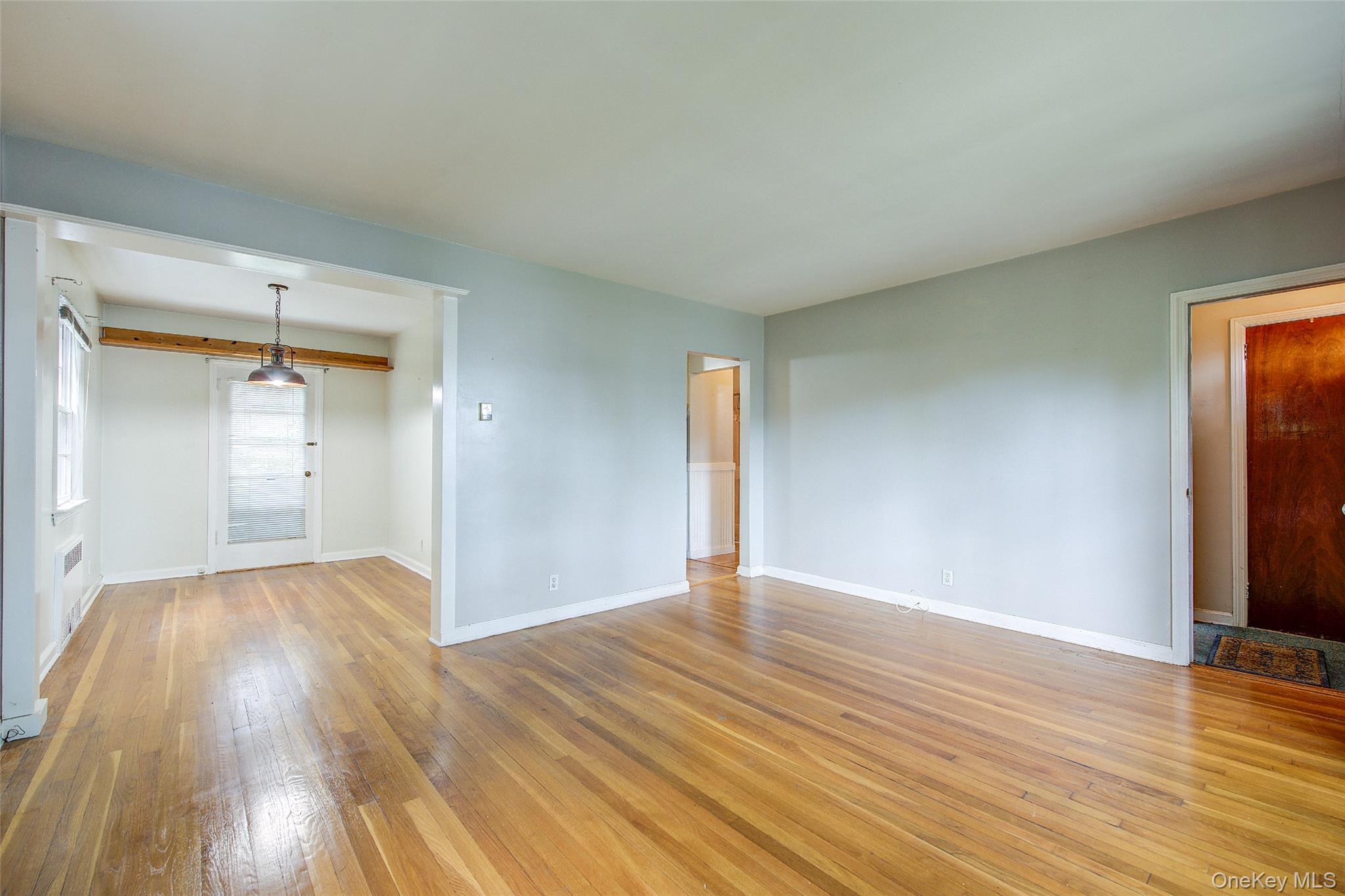 Single Family 210th Place Queens, NY 11360, MLS-1043442-6