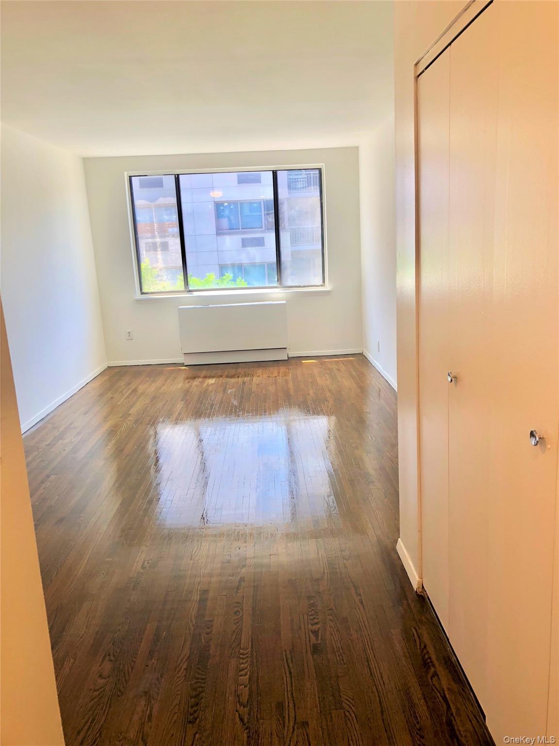Apartment E 10th Street Manhattan, NY 10003, MLS-1043453-3