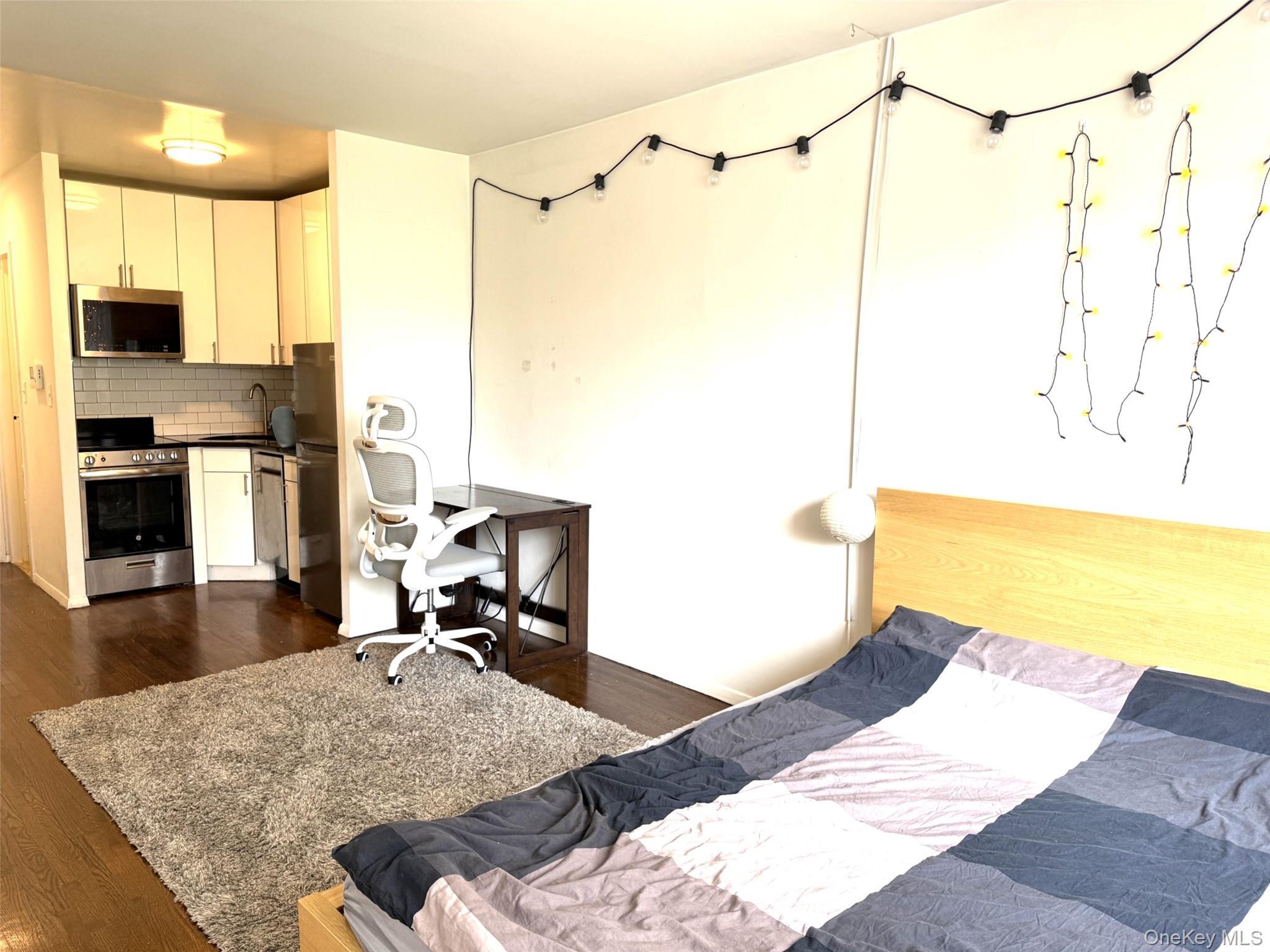 Apartment E 10th Street Manhattan, NY 10003, MLS-1043453-6
