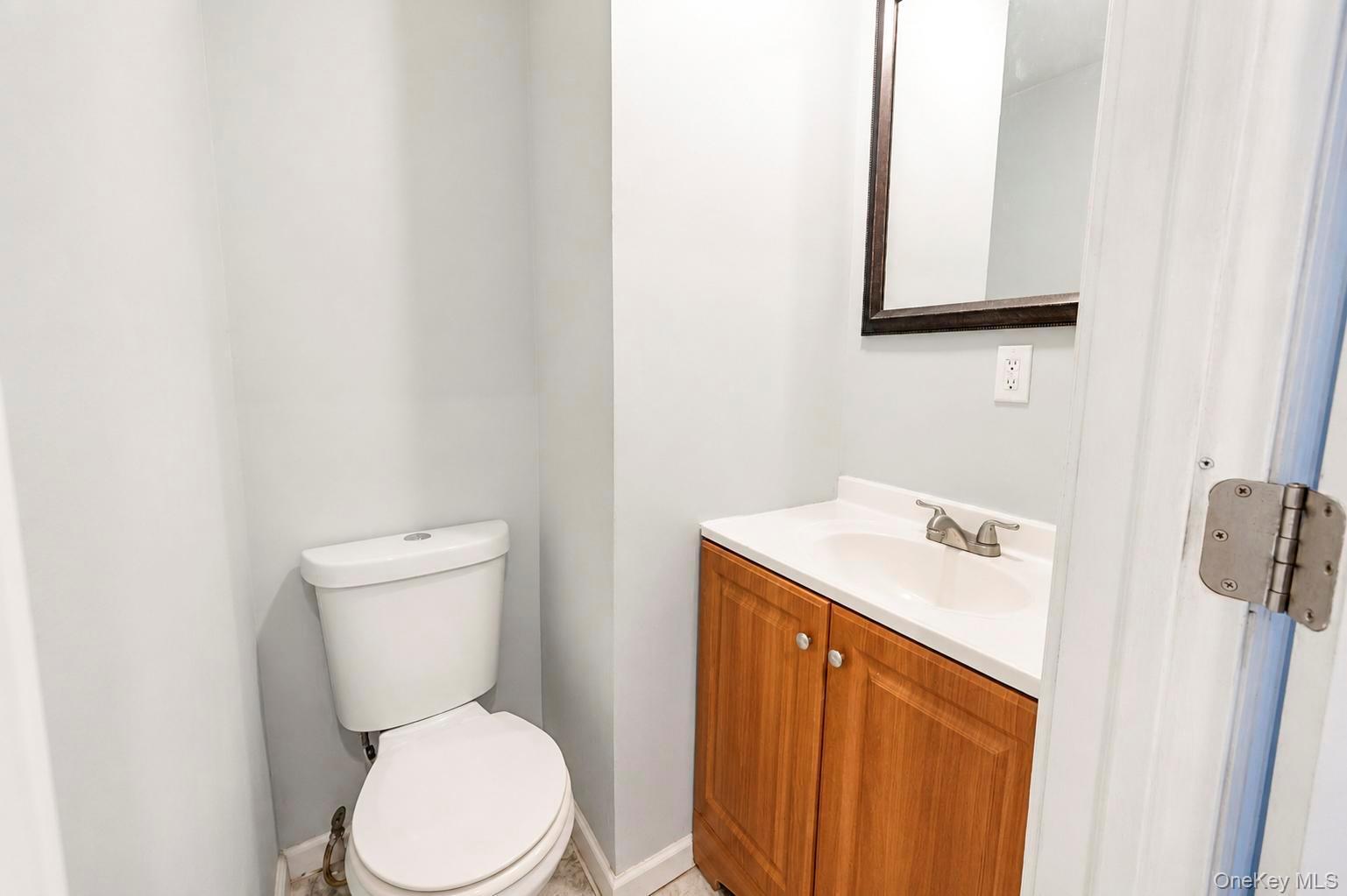 Single Family 200th Street  Queens, NY 11412, MLS-1043483-10