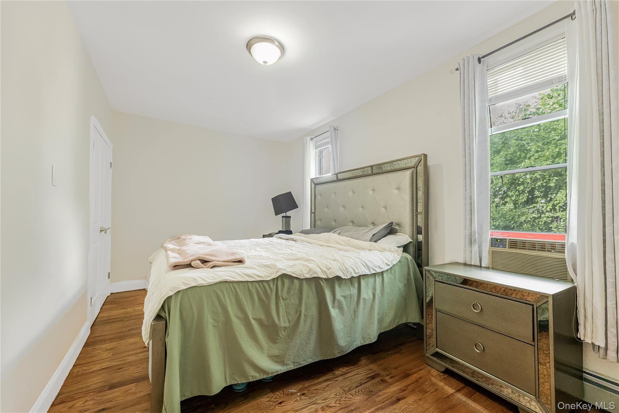 Single Family Van Buren Street Bronx, NY 10460, MLS-1043487-16