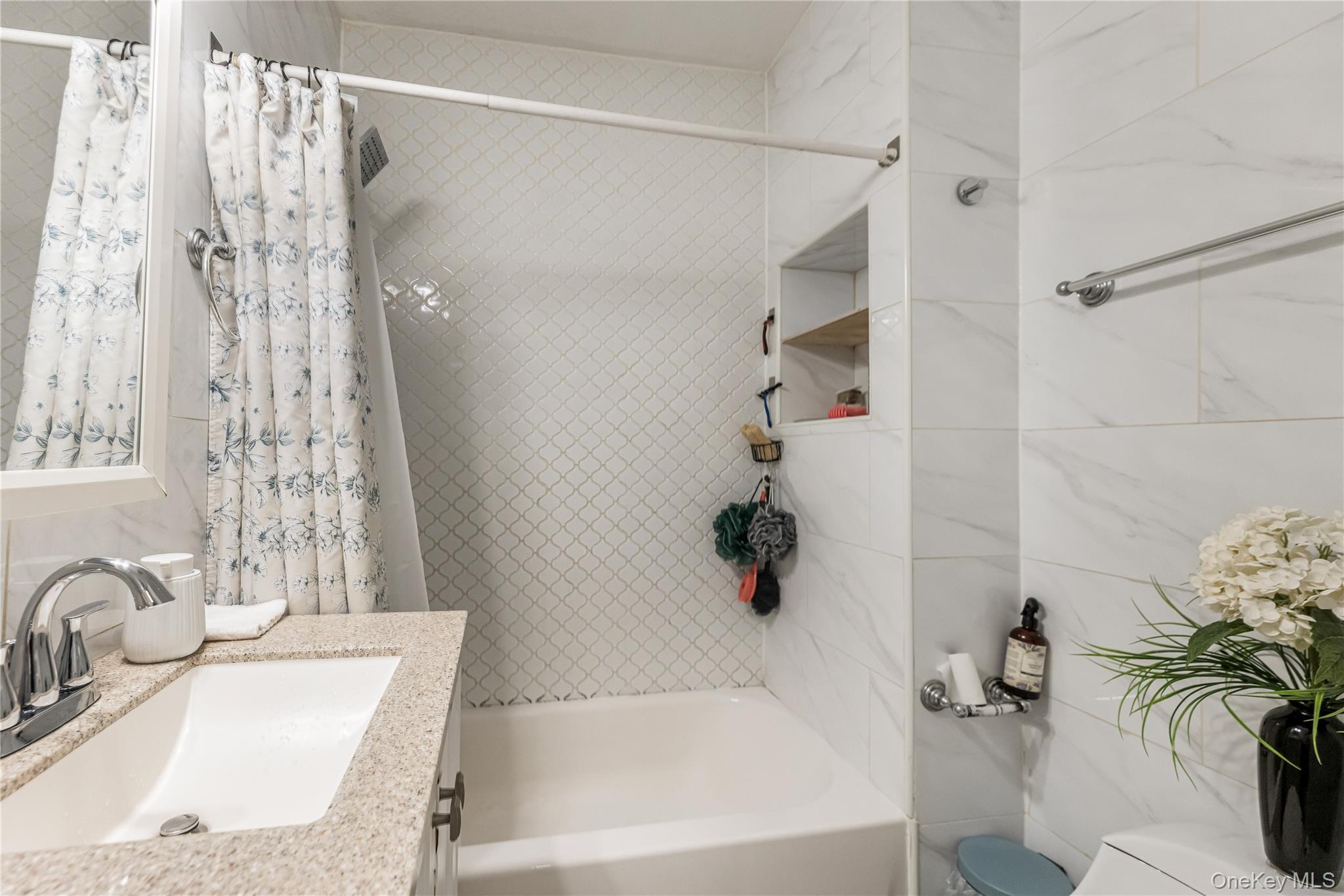 Single Family Van Buren Street Bronx, NY 10460, MLS-1043487-6
