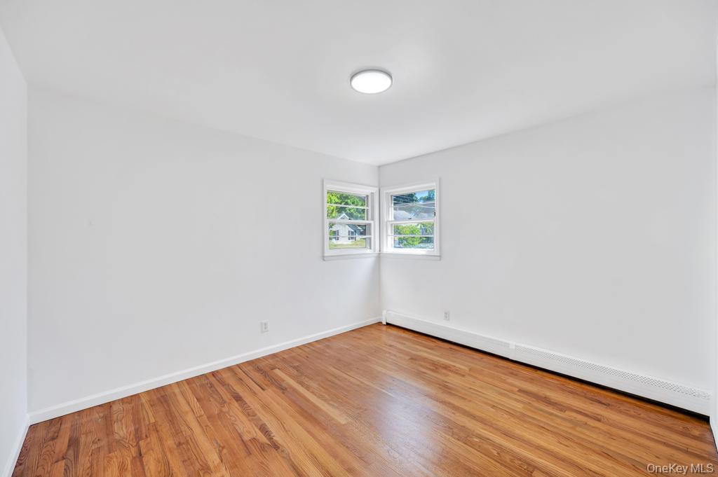 Single Family Fenwick Street Suffolk County, NY 11740, MLS-1043489-12