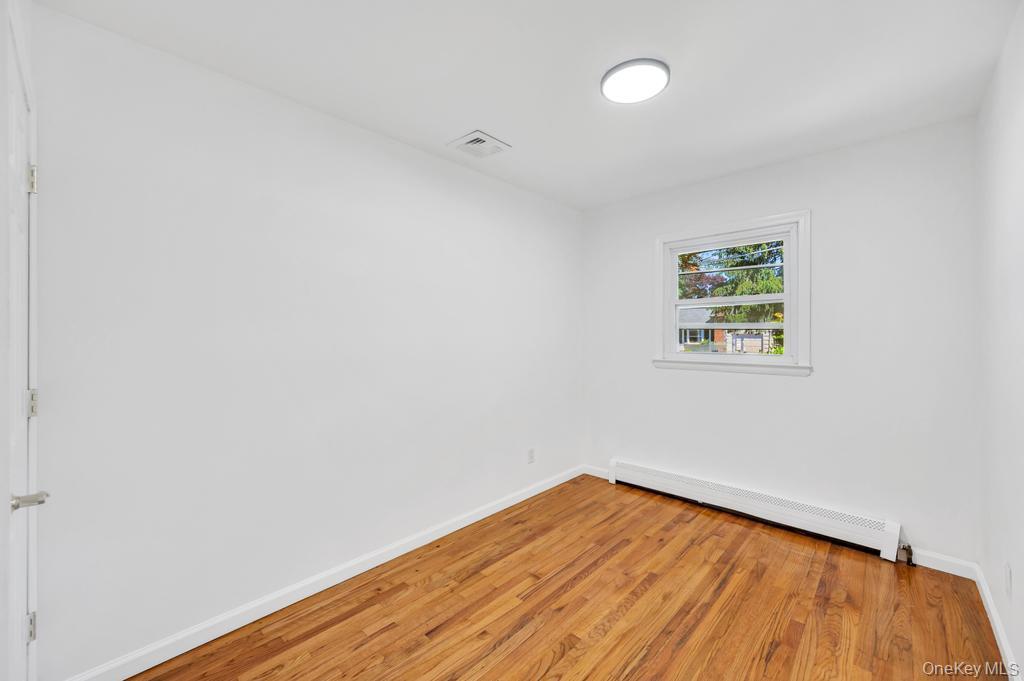 Single Family Fenwick Street Suffolk County, NY 11740, MLS-1043489-14