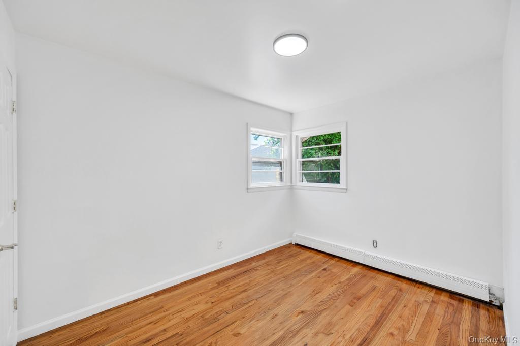 Single Family Fenwick Street Suffolk County, NY 11740, MLS-1043489-9
