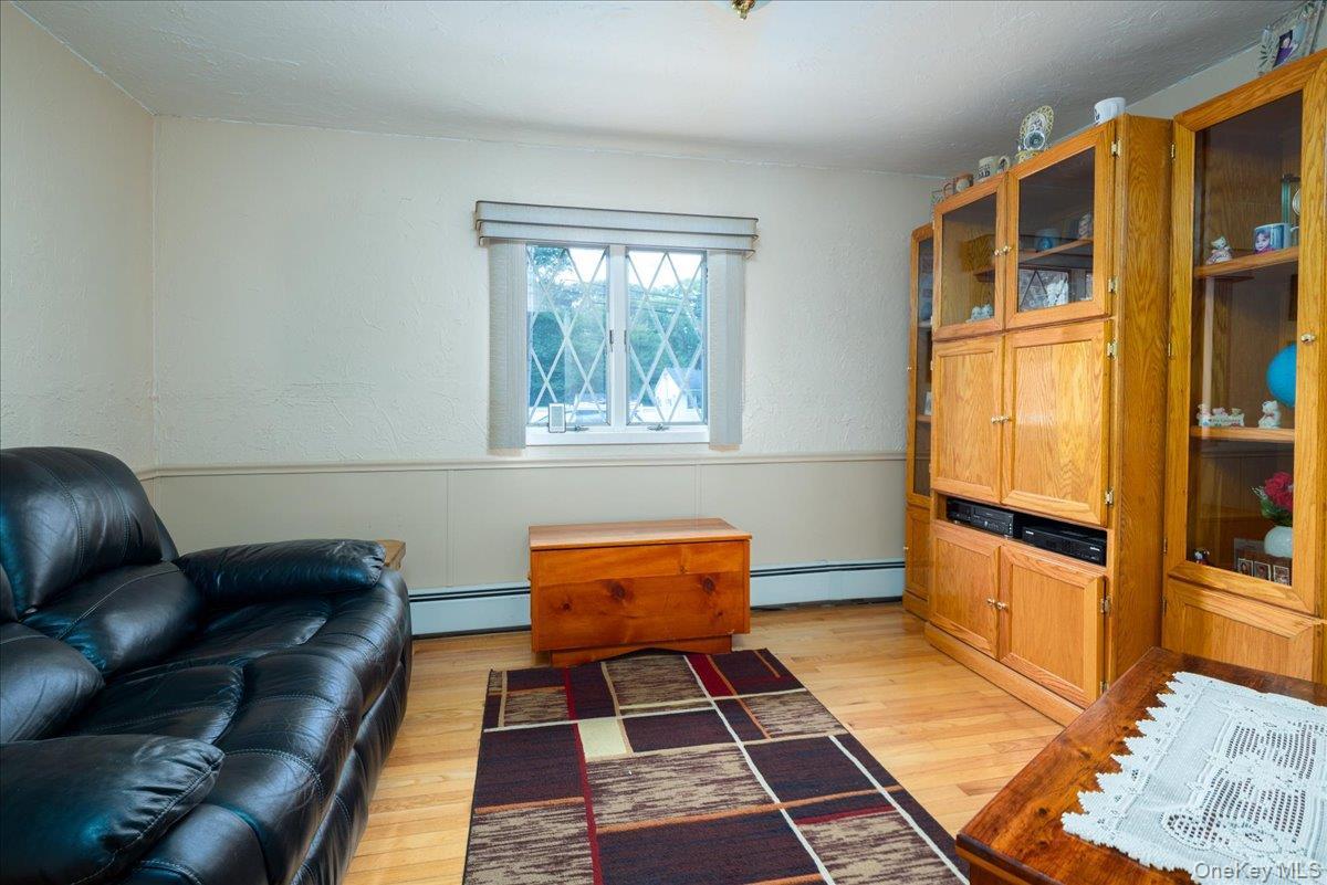 Single Family Doradell Drive  Suffolk County, NY 11741, MLS-1043526-11