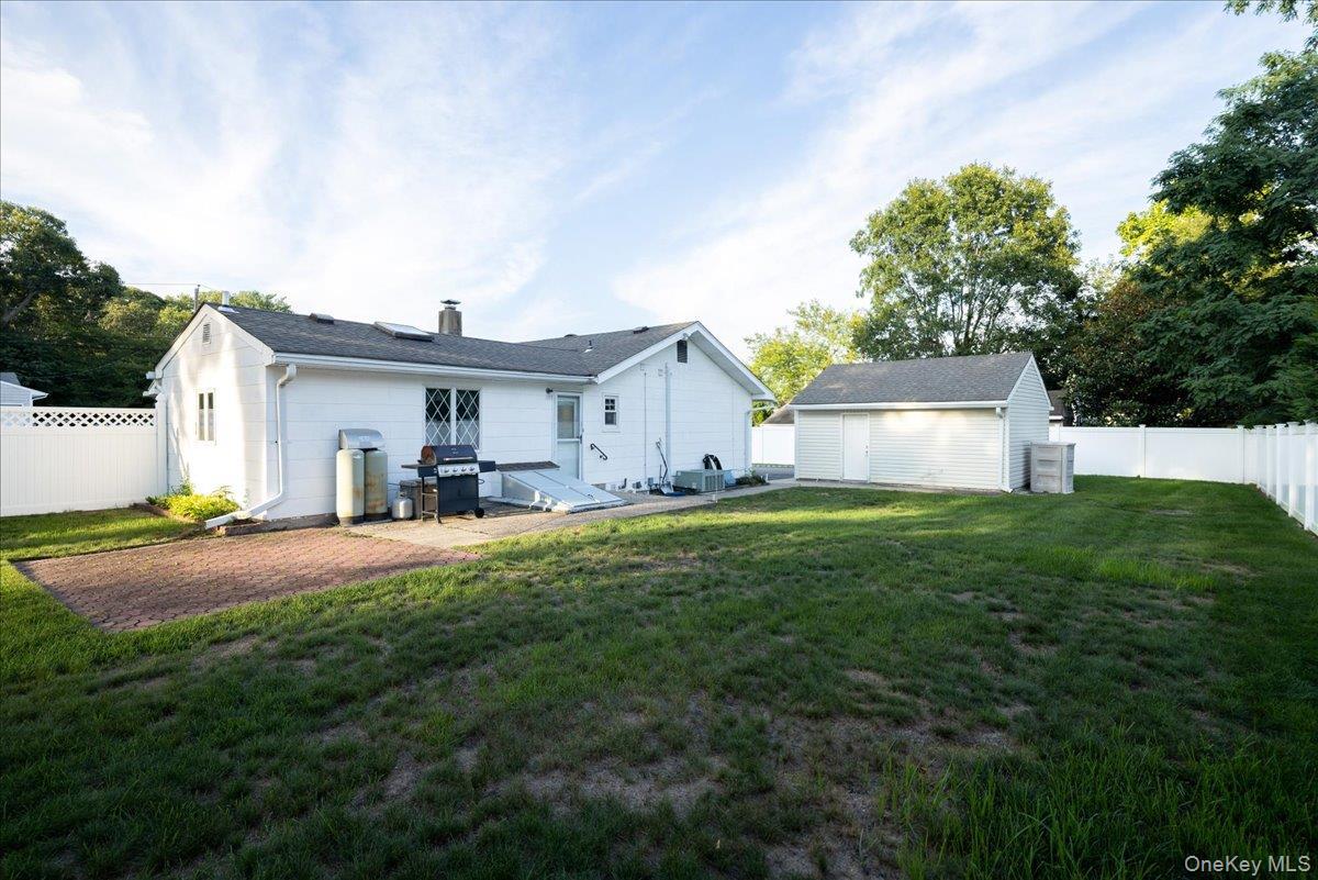 Single Family Doradell Drive  Suffolk County, NY 11741, MLS-1043526-21