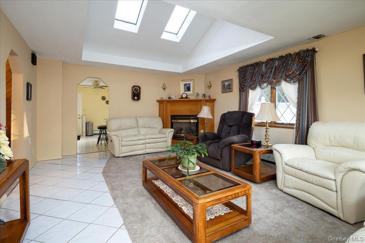 Single Family Doradell Drive  Suffolk County, NY 11741, MLS-1043526-7