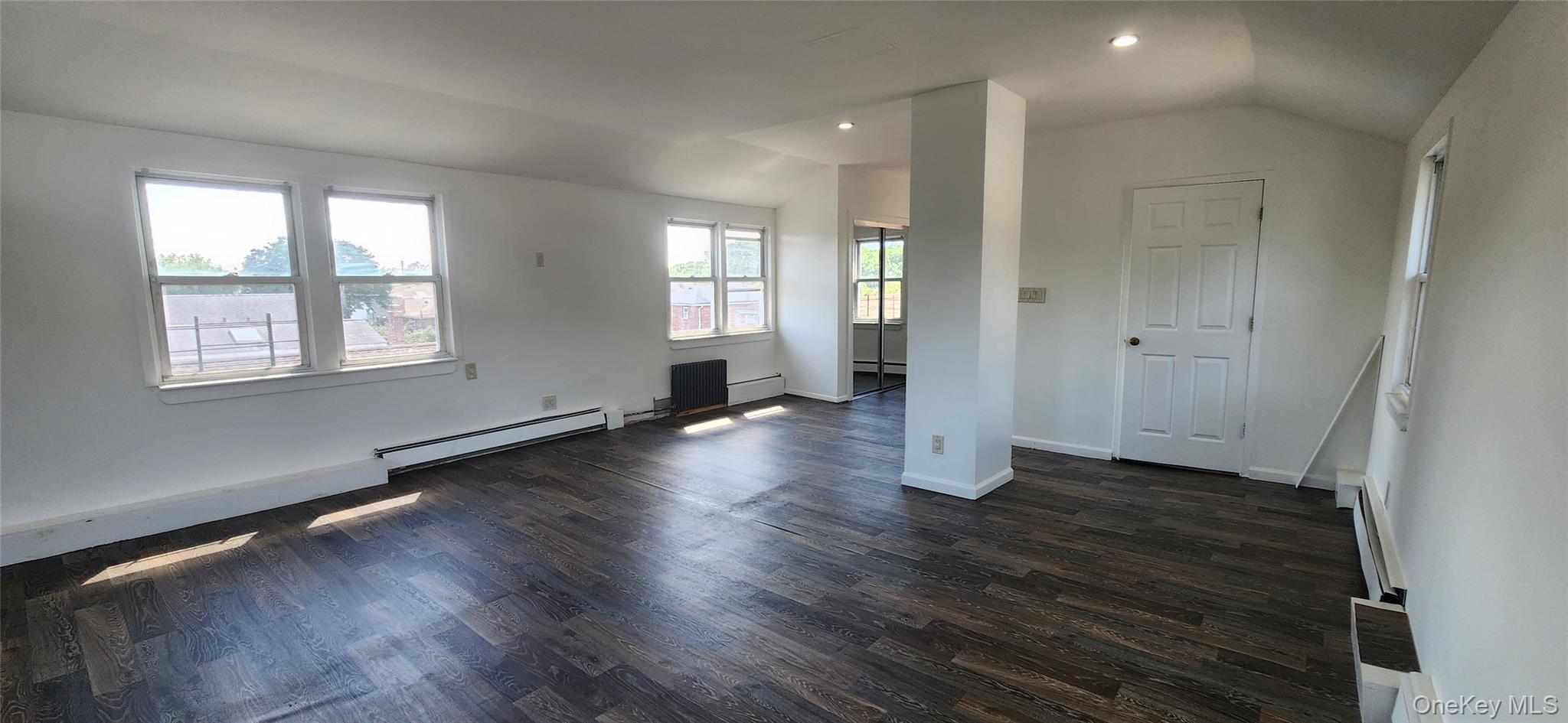 Single Family Stadium Avenue  Bronx, NY 10465, MLS-1043531-28