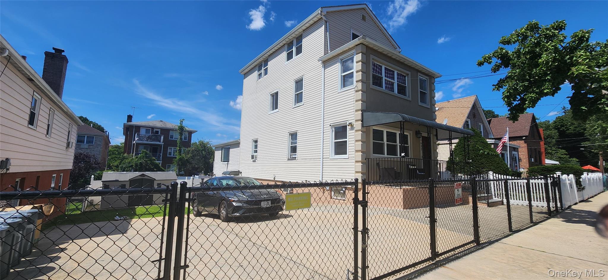 Single Family Stadium Avenue  Bronx, NY 10465, MLS-1043531-3