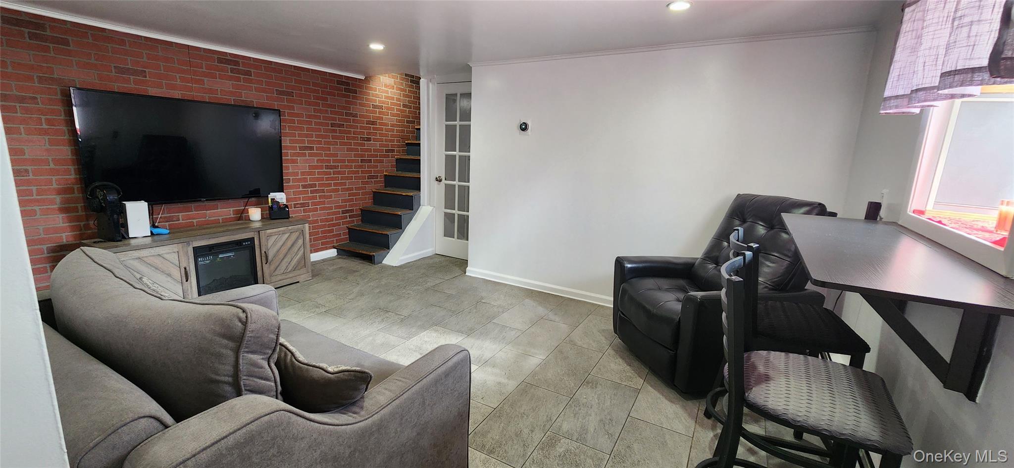 Single Family Stadium Avenue  Bronx, NY 10465, MLS-1043531-32