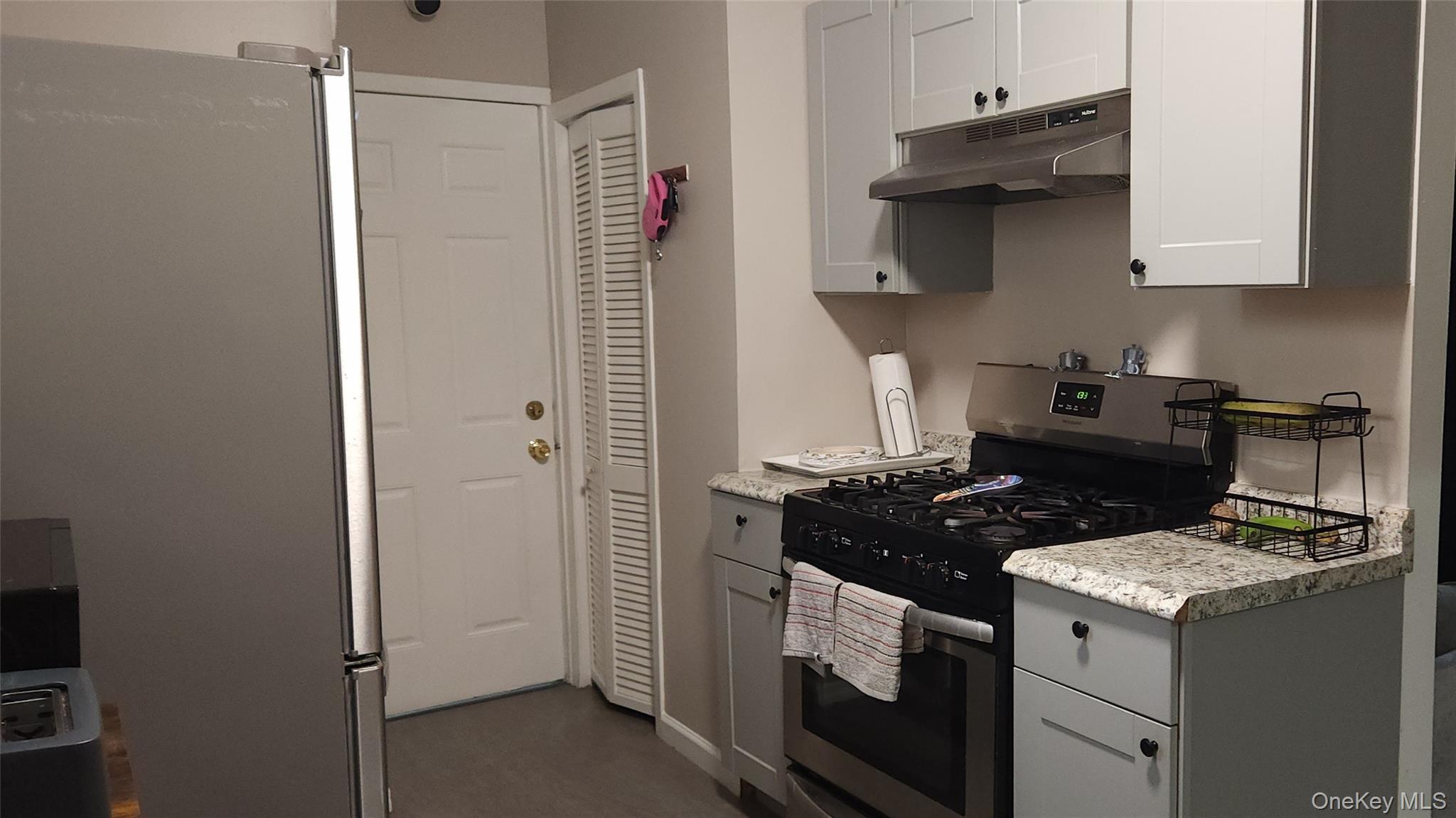Single Family Stadium Avenue  Bronx, NY 10465, MLS-1043531-8