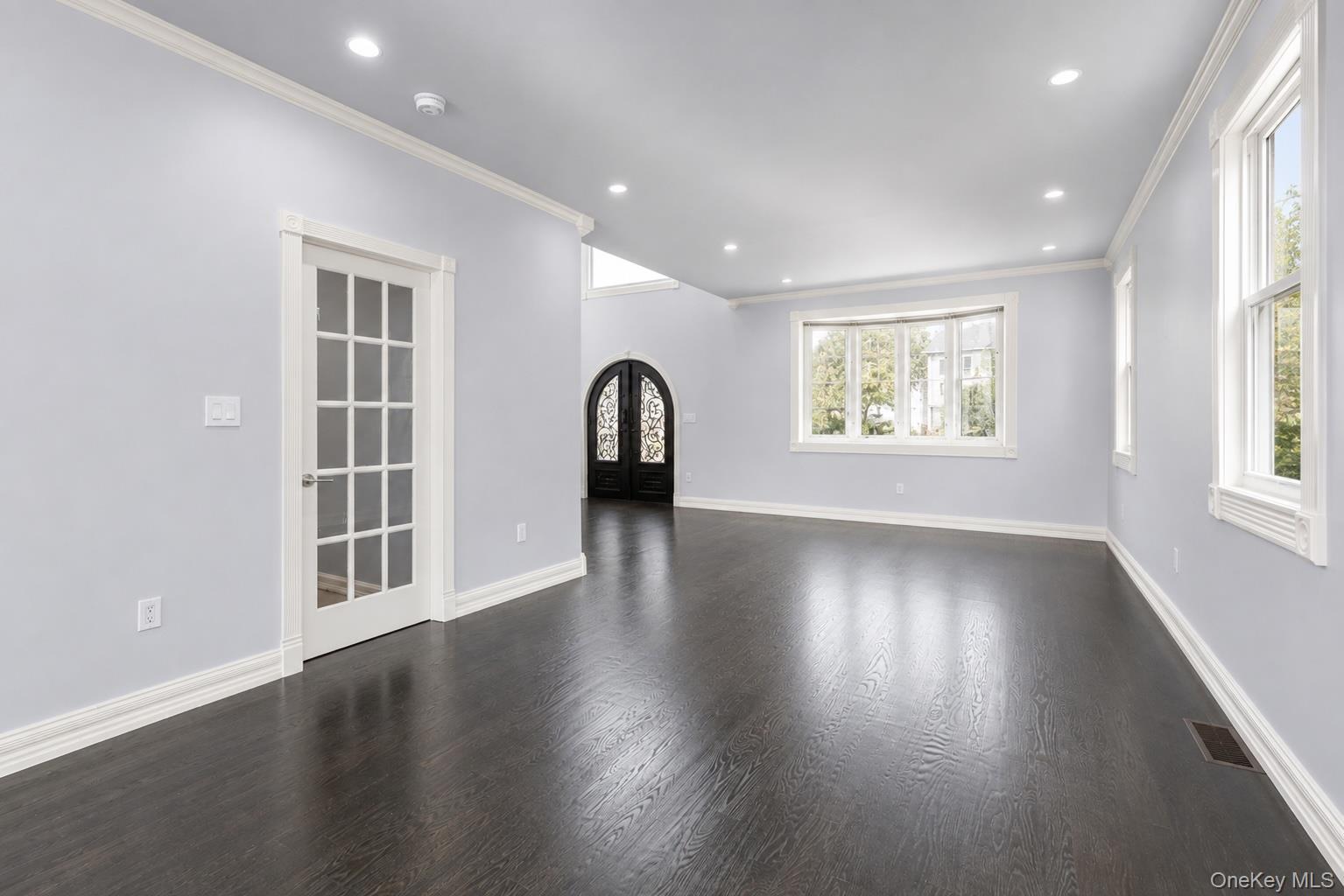 Single Family 249th Street Queens, NY 11426, MLS-1043538-3