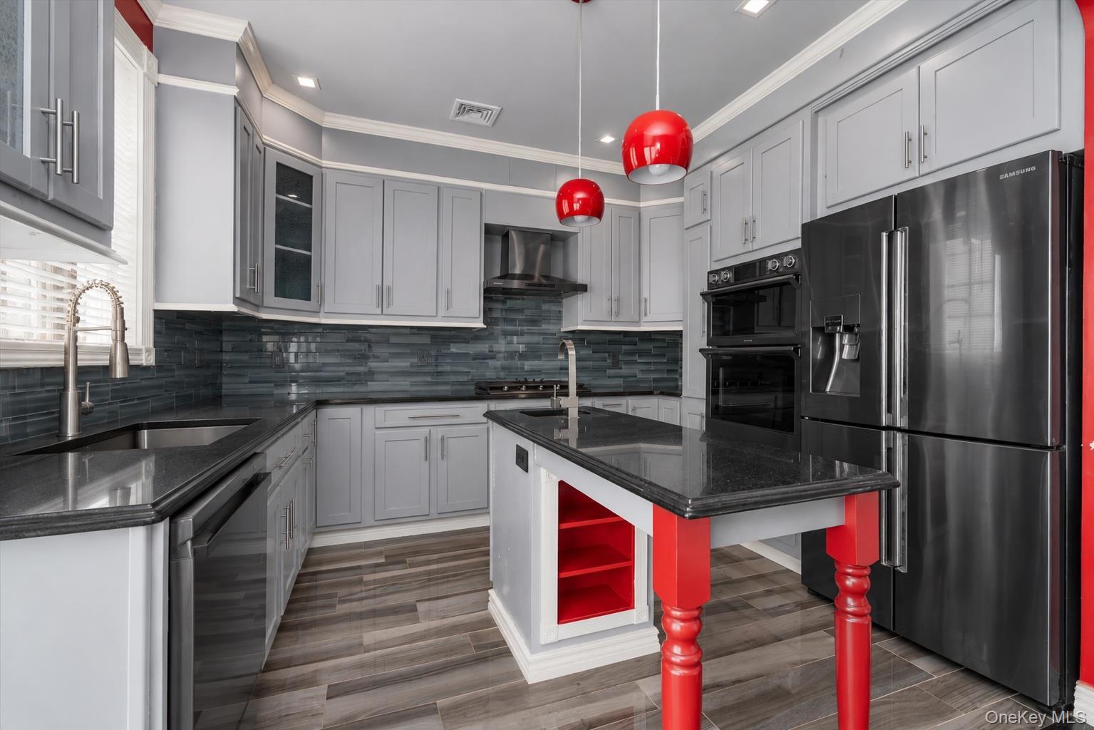 Single Family 249th Street Queens, NY 11426, MLS-1043538-7