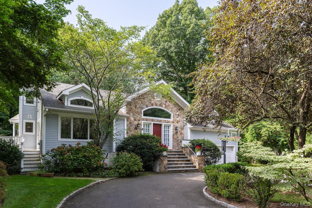 Single Family in Greenwich - Deepwoods Lane  Out Of Area, NY 06870